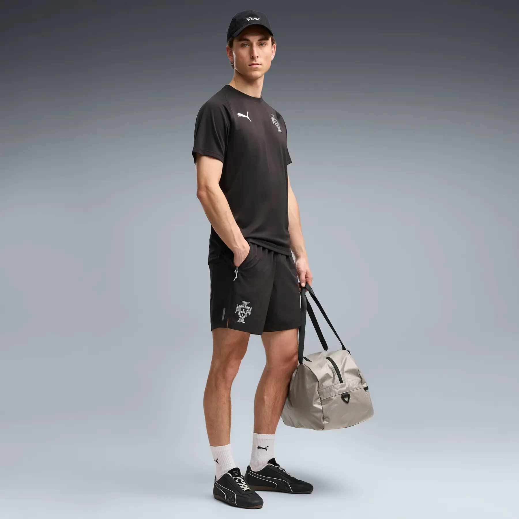 Puma サッカーウェア シャツとショートパンツセット 支給品、プロ着用 Portugal Woven Training Shorts 2026 | Foot-Store