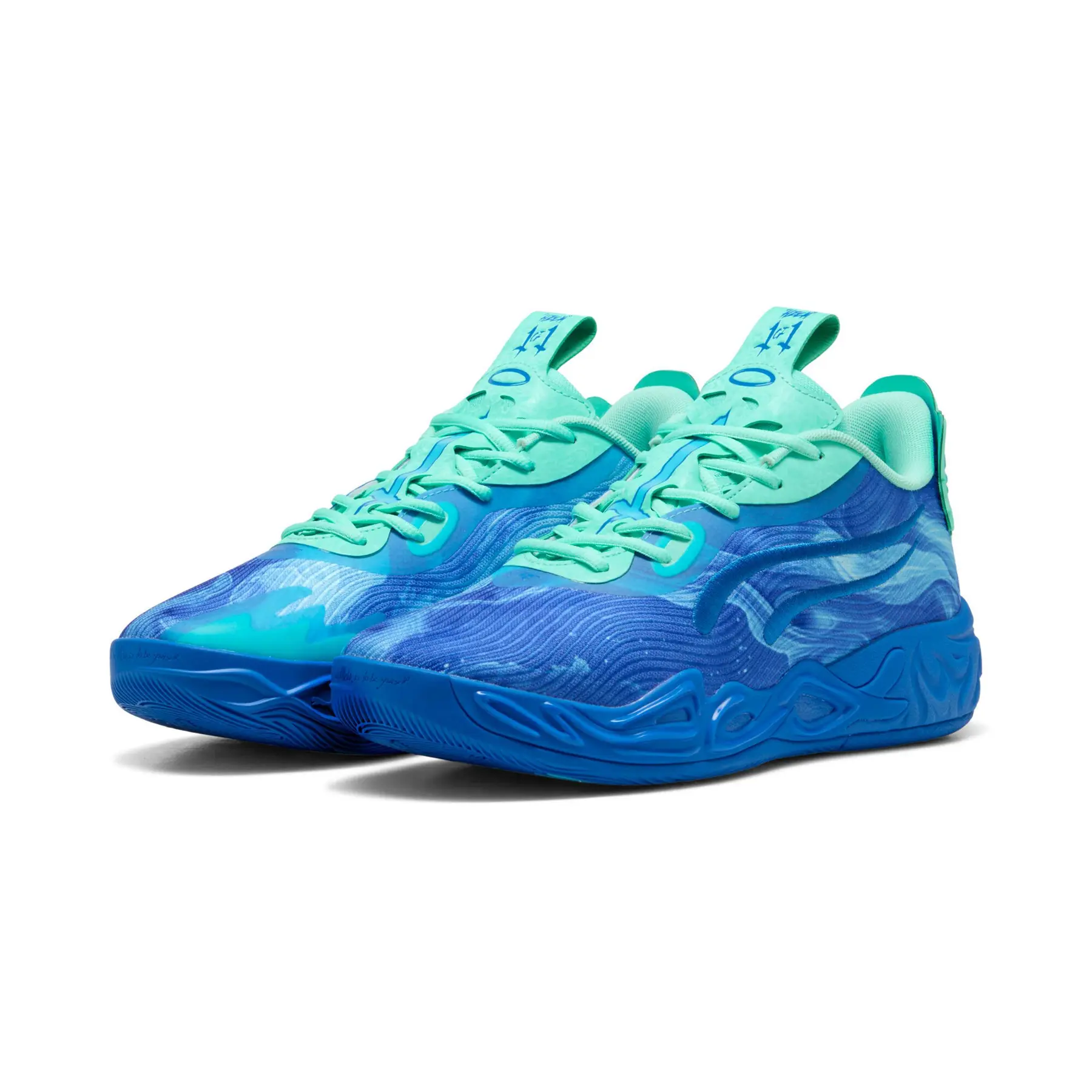 新品未使用　バスケットボールシューズ　Puma Melo MB.02 ブルー puma_312174-02_1-nw052325.webp
