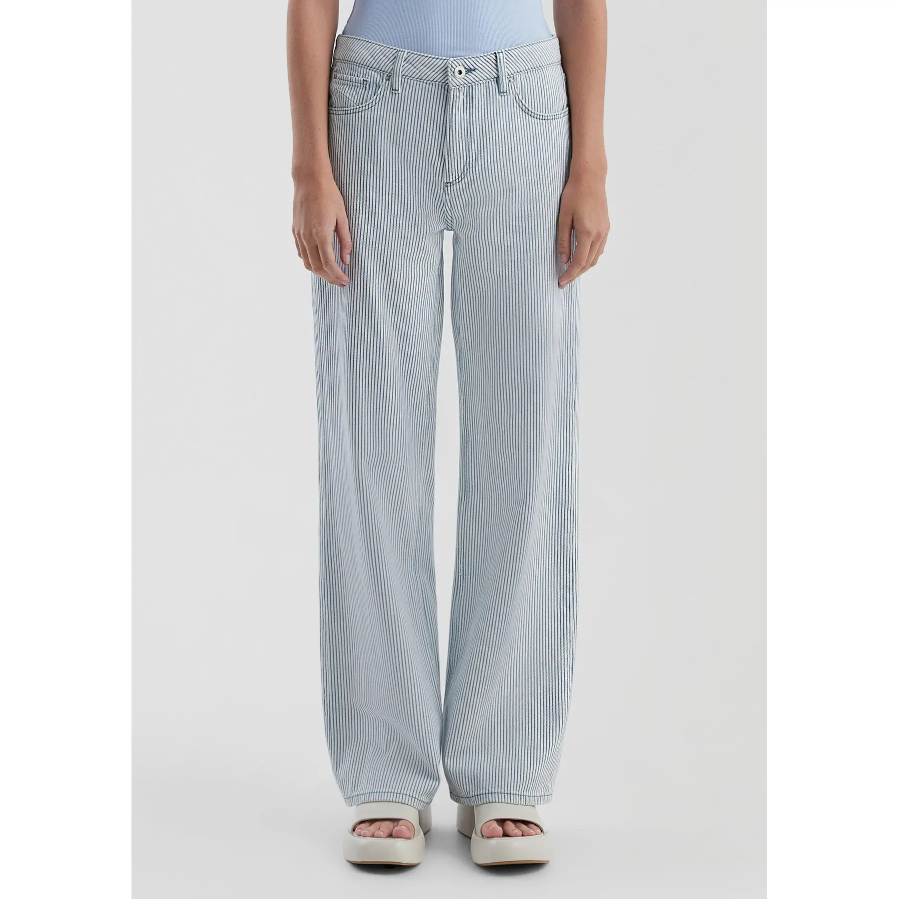 Weite Damenjeans QS Catie
