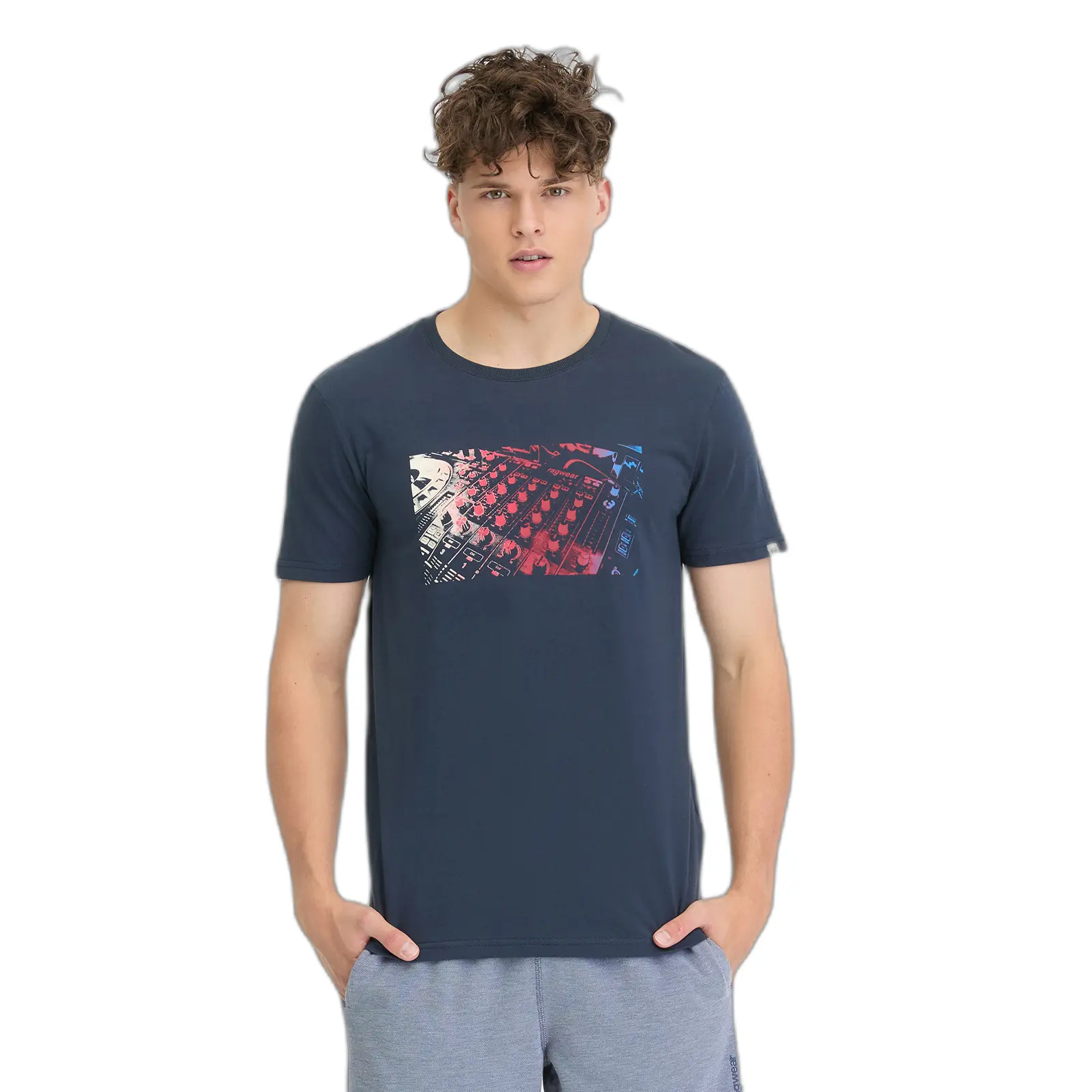 4252018609867 - T-Shirt Pharello