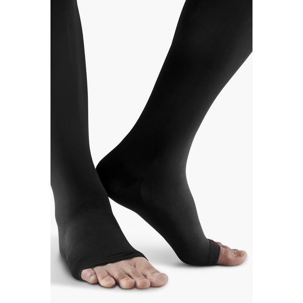 product/r/e/recovery-pro-tights-black-w9795g-m-model-web-cu-3.jpg