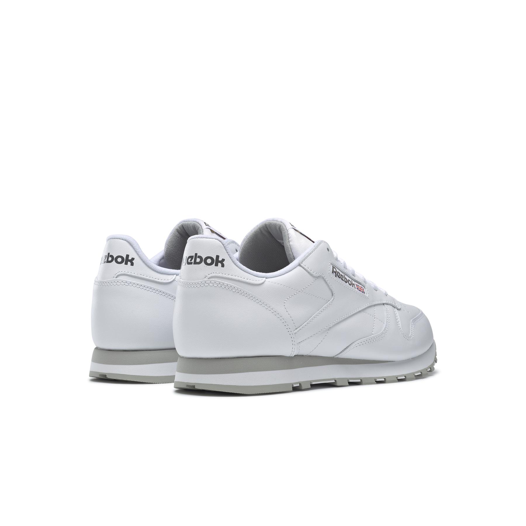 product/r/e/reebok-classics_2214_7_footwear_photography_back_lateral_top_view_white_000.jpg