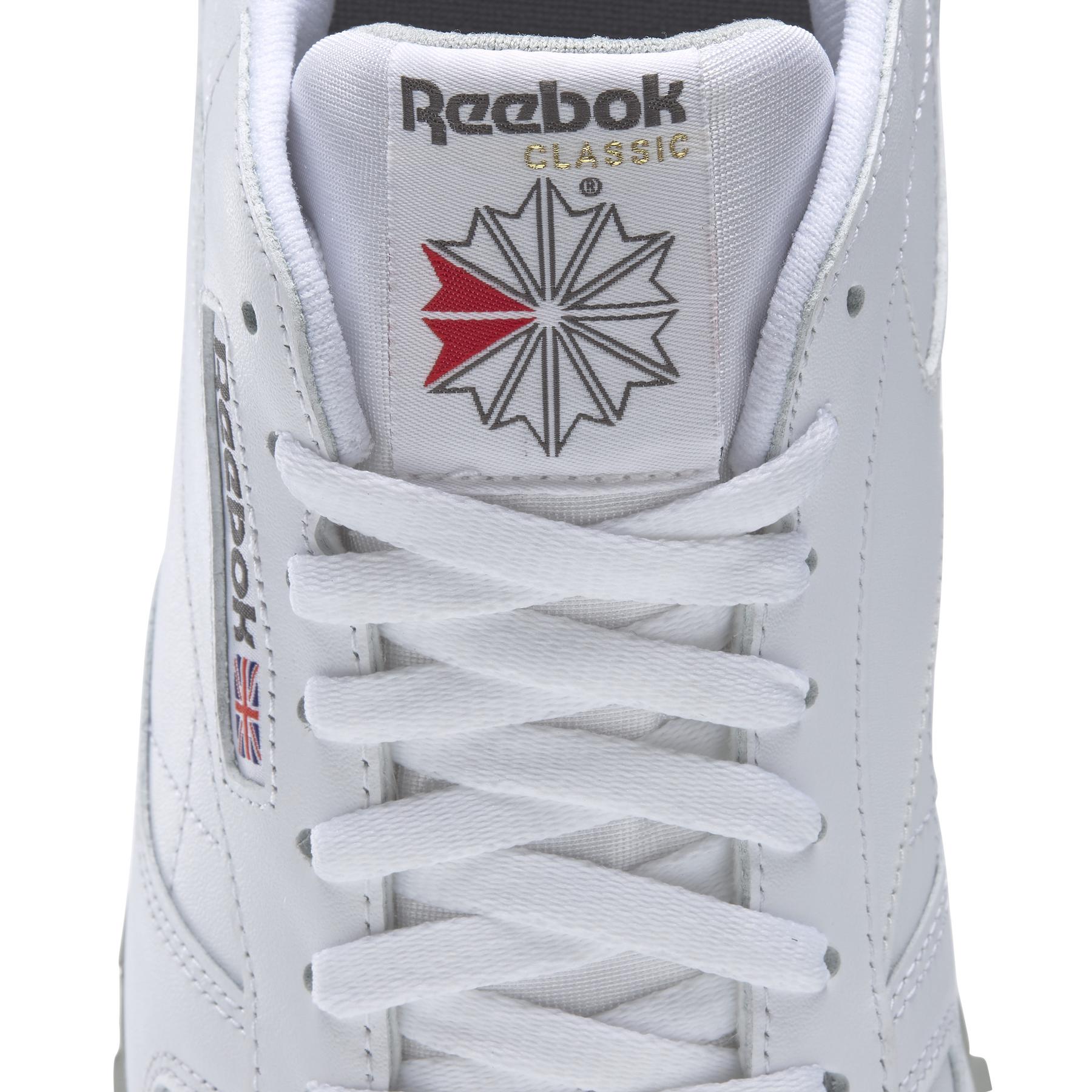 product/r/e/reebok-classics_2214_8_footwear_photography_detail_view_1_white_000.jpg