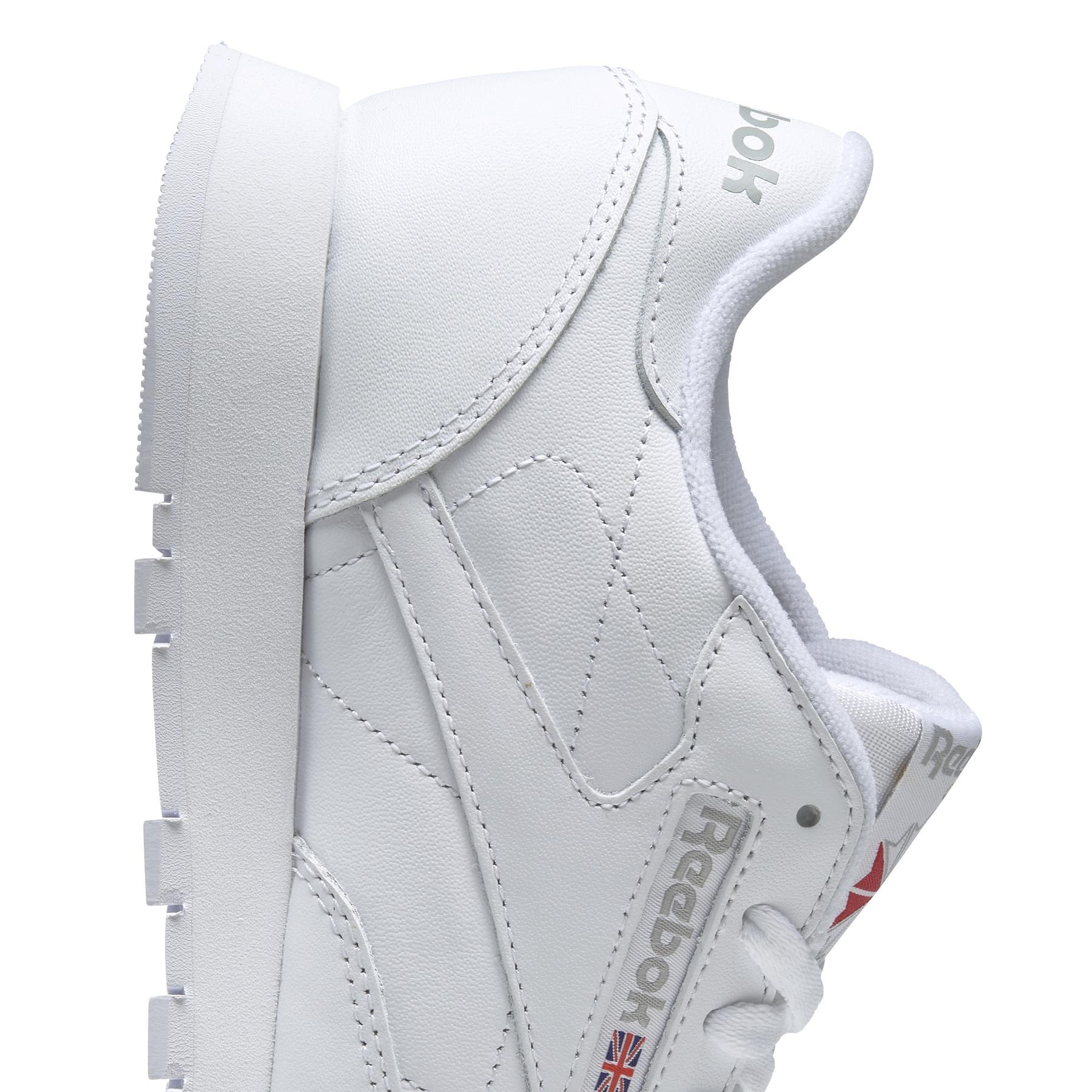 product/r/e/reebok-classics_2232_9_footwear_photography_detail_view_2_white_000.jpg