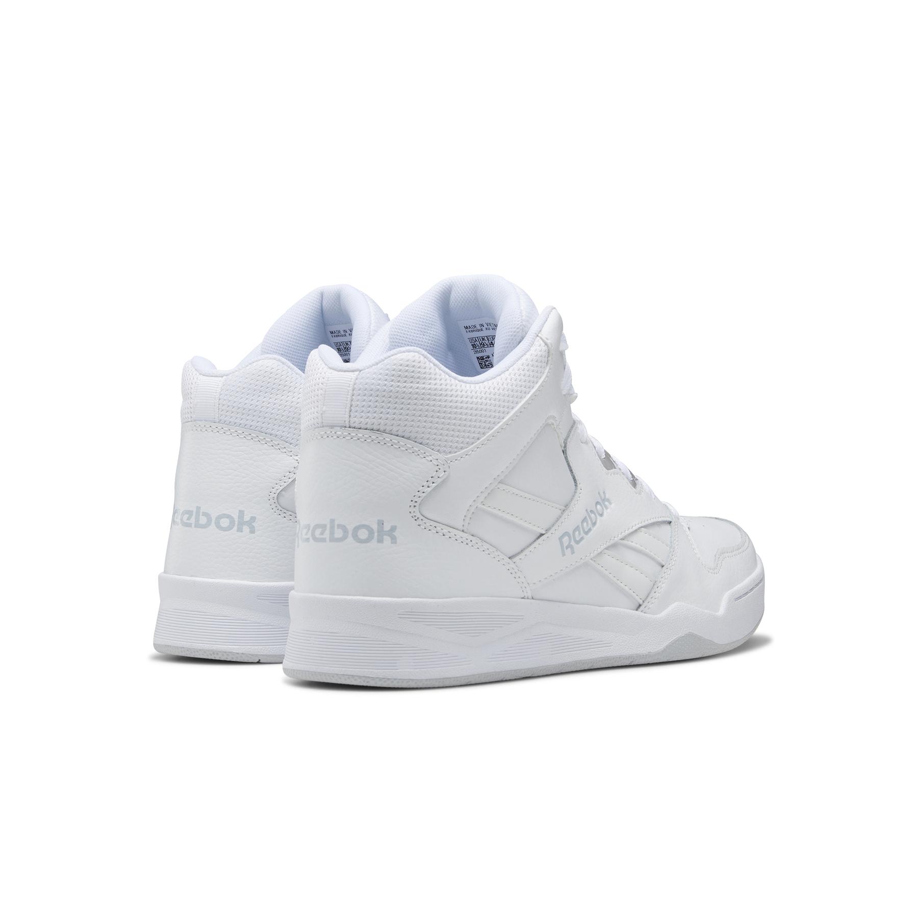 product/r/e/reebok-classics_cn4107_7_footwear_photography_back_lateral_top_view_white_000.jpg