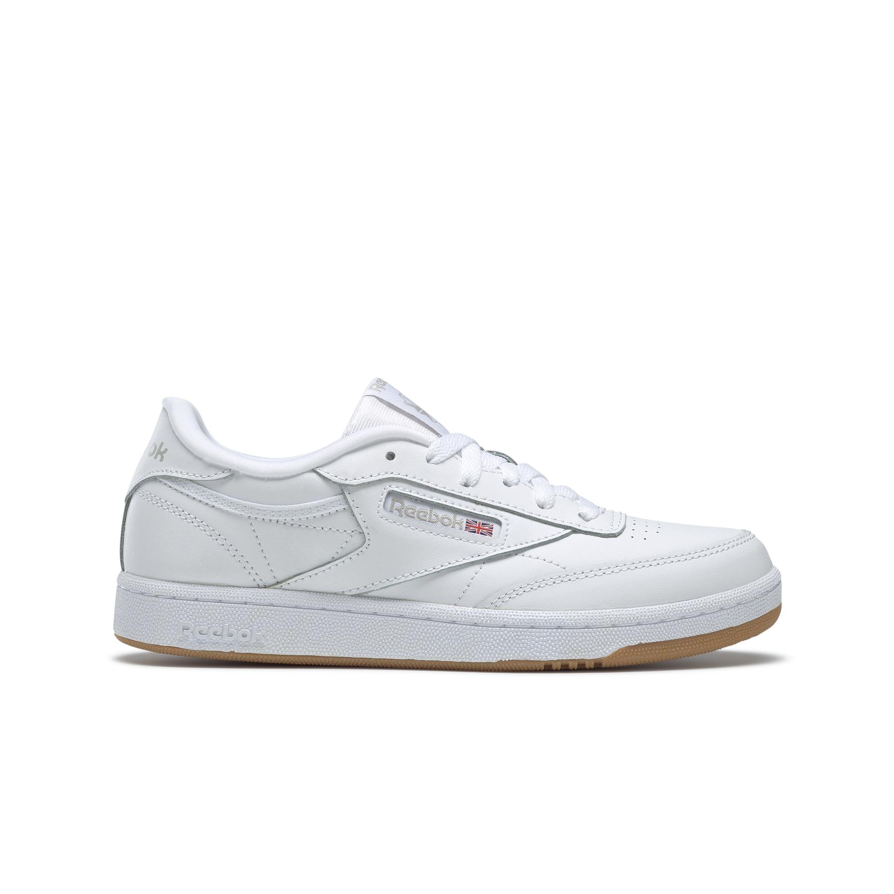 product/r/e/reebok-classics_cn5646_1_footwear_photography_side_lateral_center_view_white_000.jpg