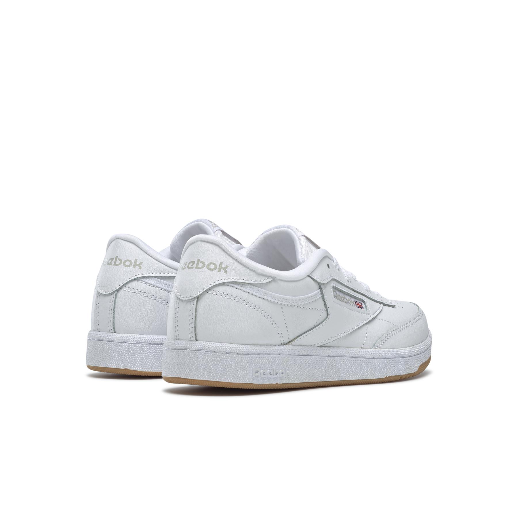 product/r/e/reebok-classics_cn5646_7_footwear_photography_back_lateral_top_view_white_000.jpg