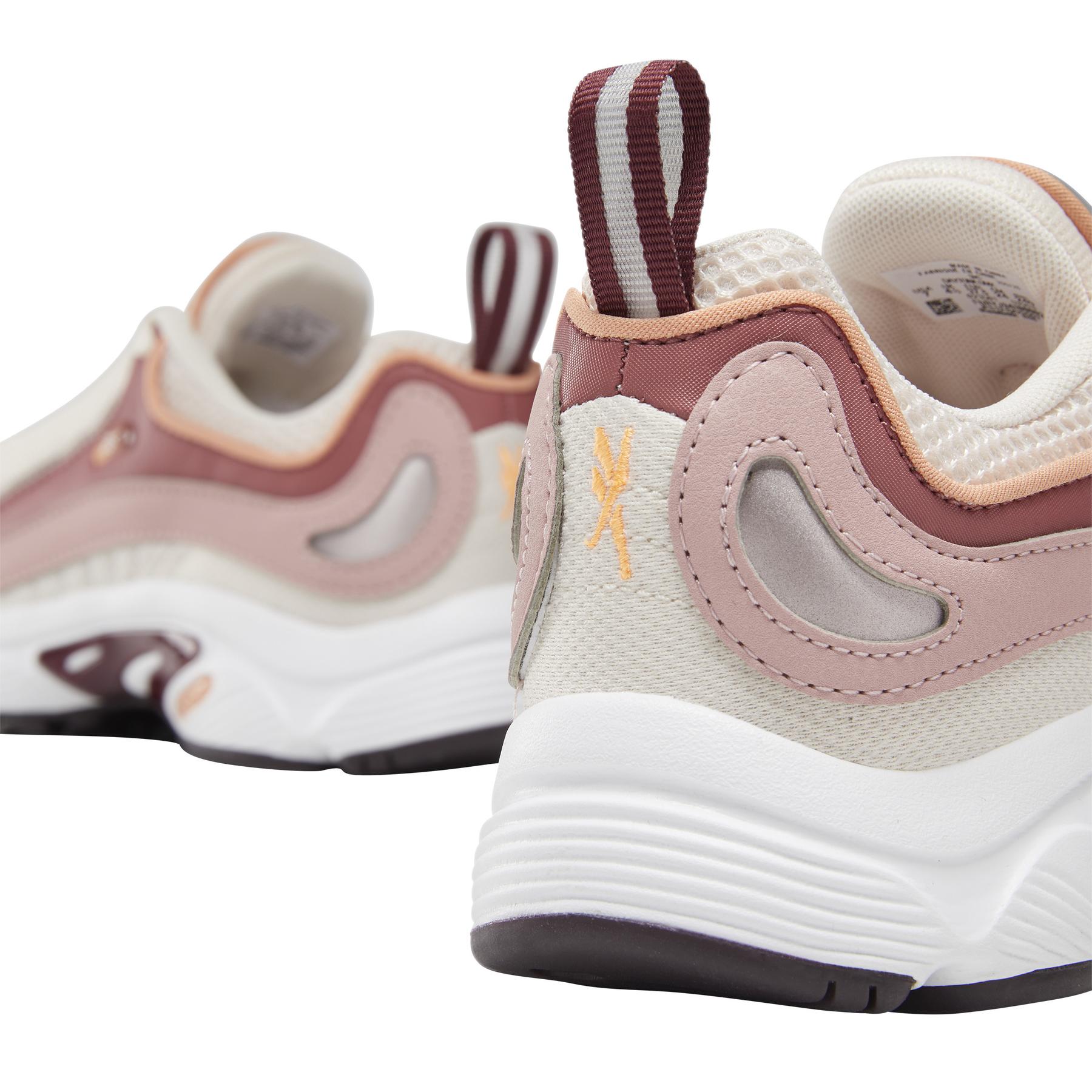 product/r/e/reebok-classics_dv9618_7_footwear_photography_detail_view_1_white_000.jpg