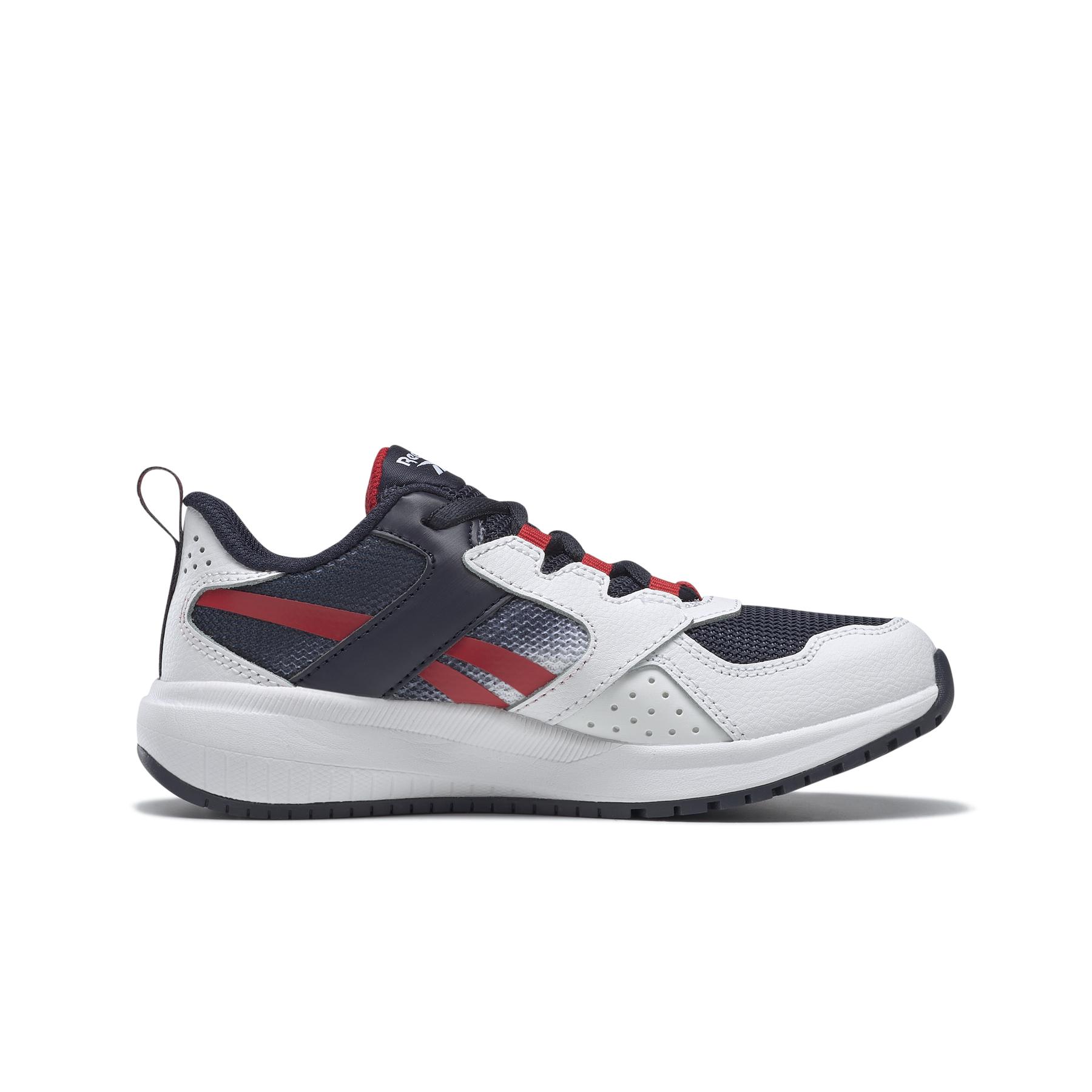 product/r/e/reebok_g57451_4_footwear_photography_side_medial_center_view_white_000.jpg