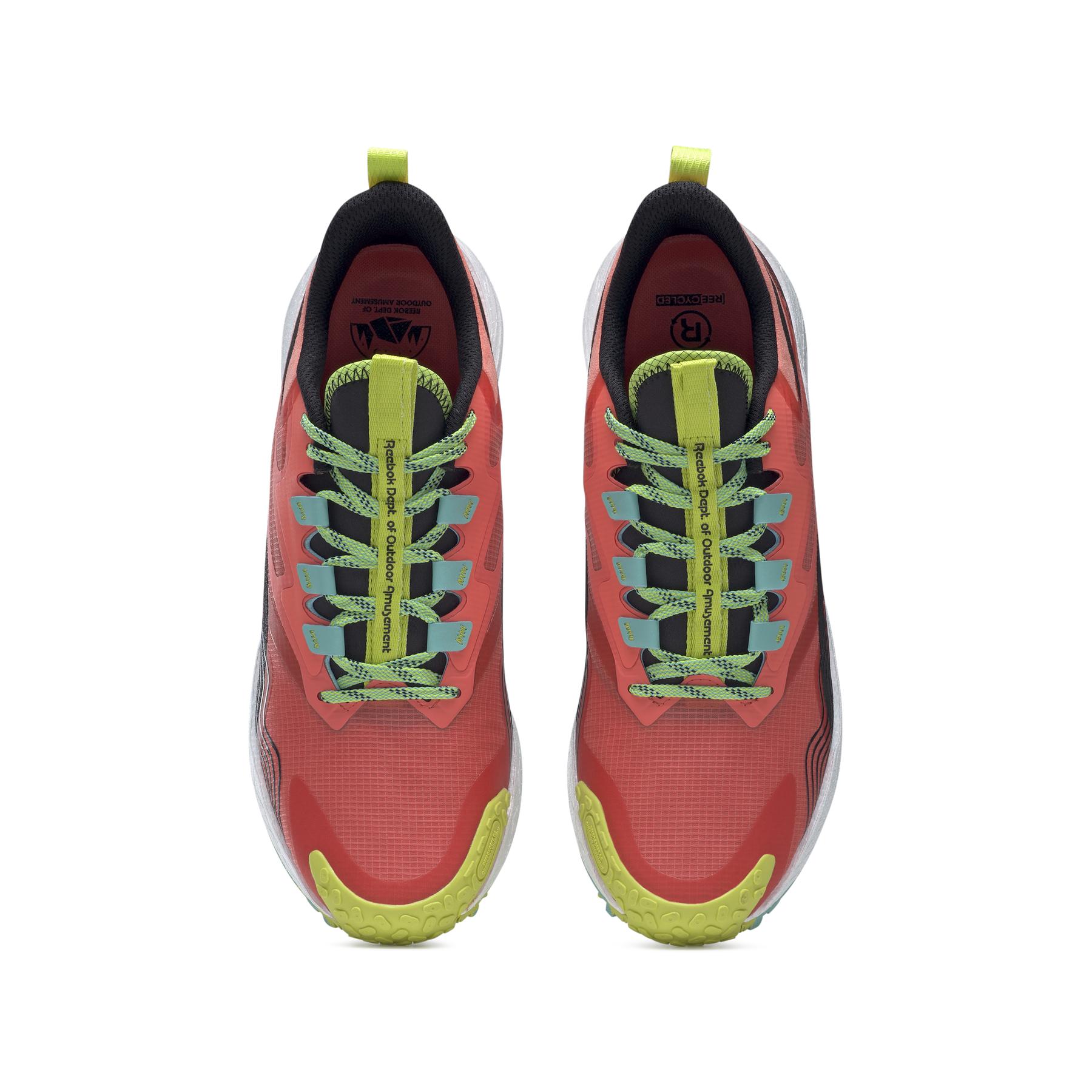 product/r/e/reebok_gw7194_2_footwear_photography_top_portrait_view_white_000.jpg