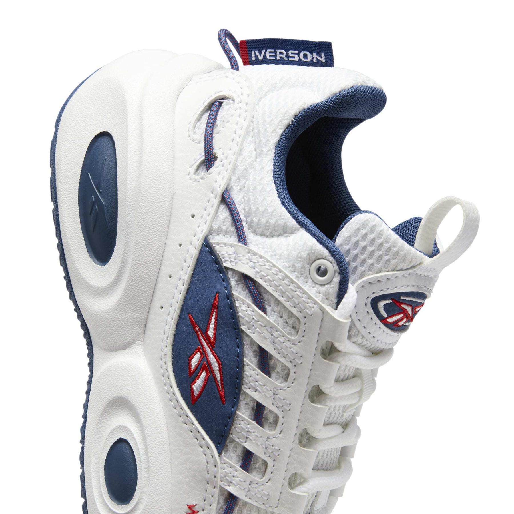 product/r/e/reebok_gy9868_8_footwear_photography_detail_view_2_white.jpg