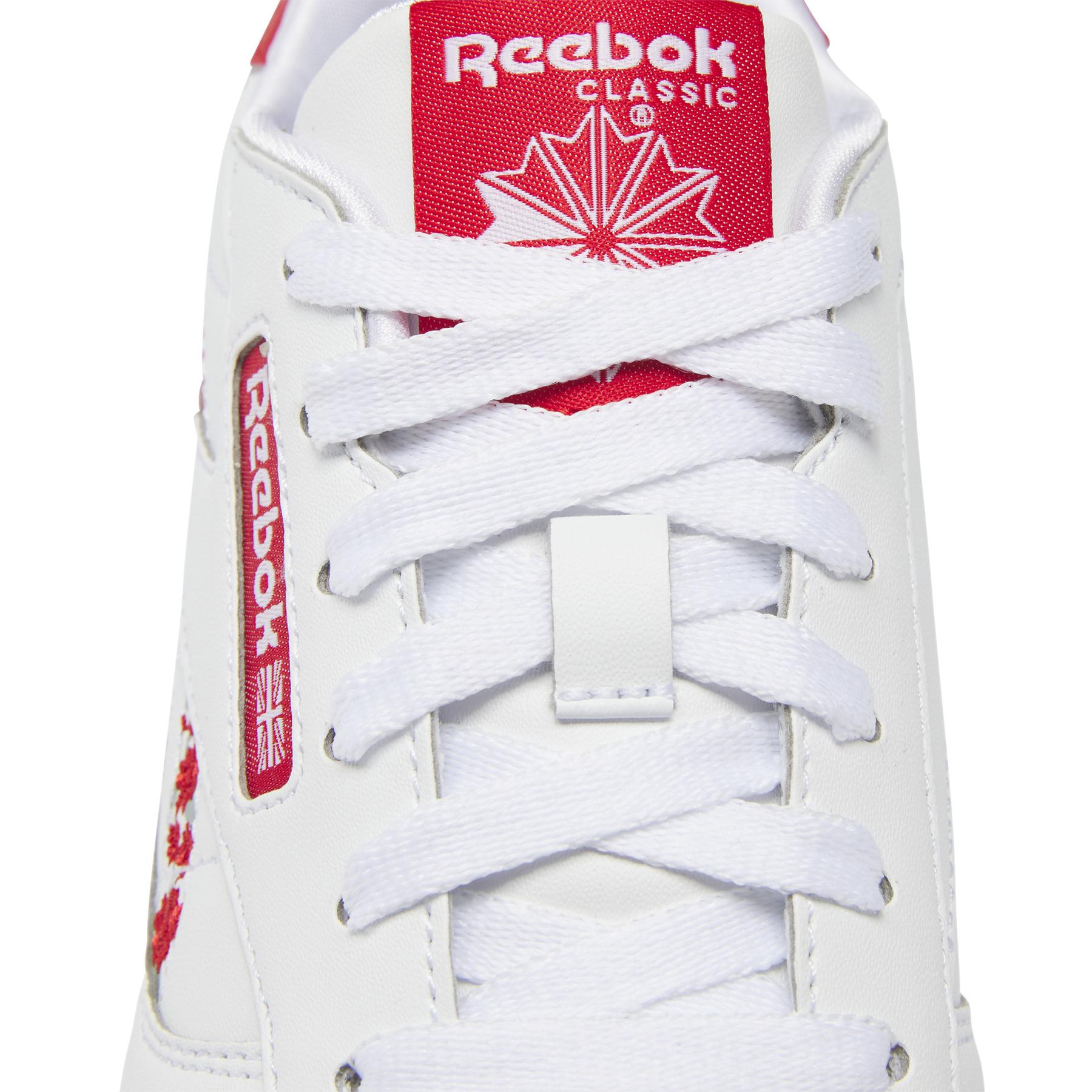 product/r/e/reebok_hp9519_8_footwear_photography_detail_view_2_white.jpg