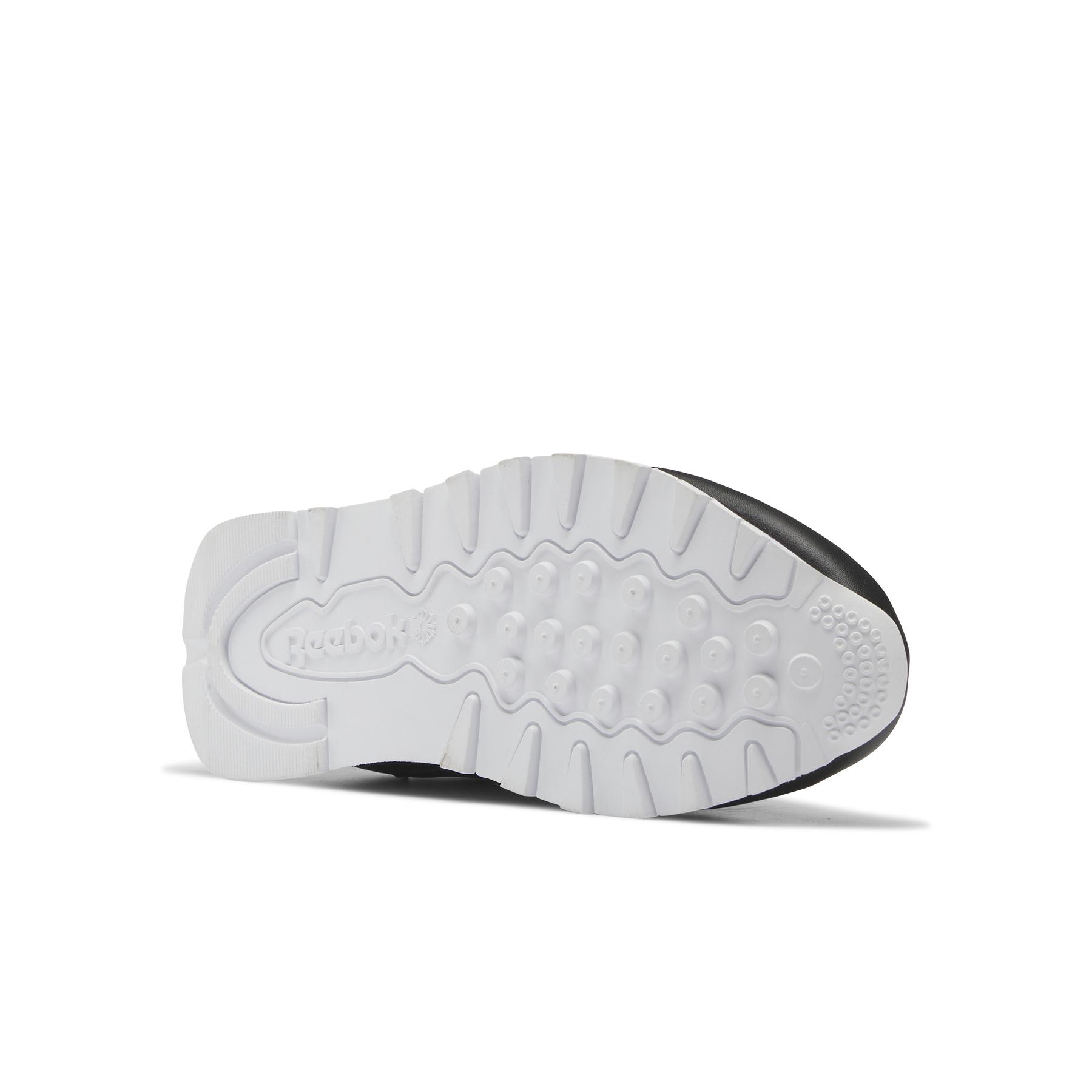 product/r/e/reebok_hp9525_3_footwear_photography_bottom_view_white.jpg