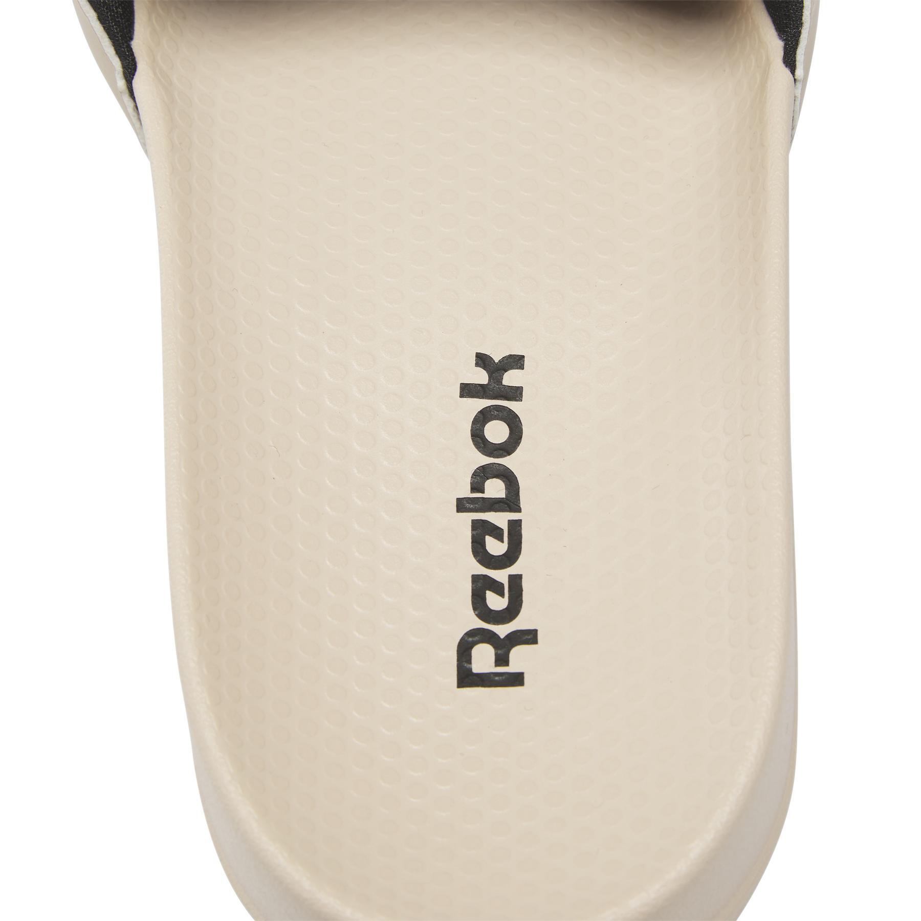 product/r/e/reebok_hr0403_8_footwear_photography_detail_view_2_white_000.jpg