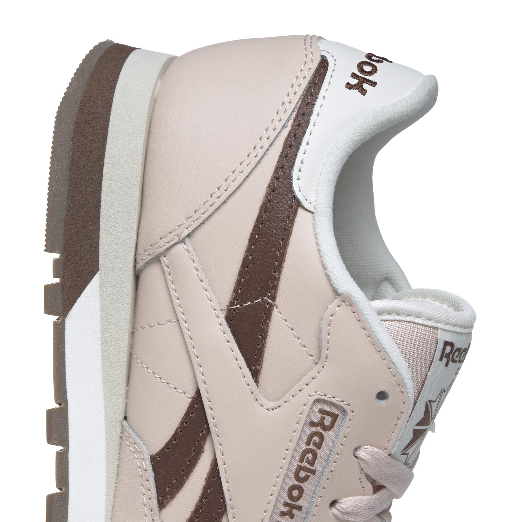 product/r/e/reebok_if7412_8_footwear_photography_detail_view_2_white_000.jpg