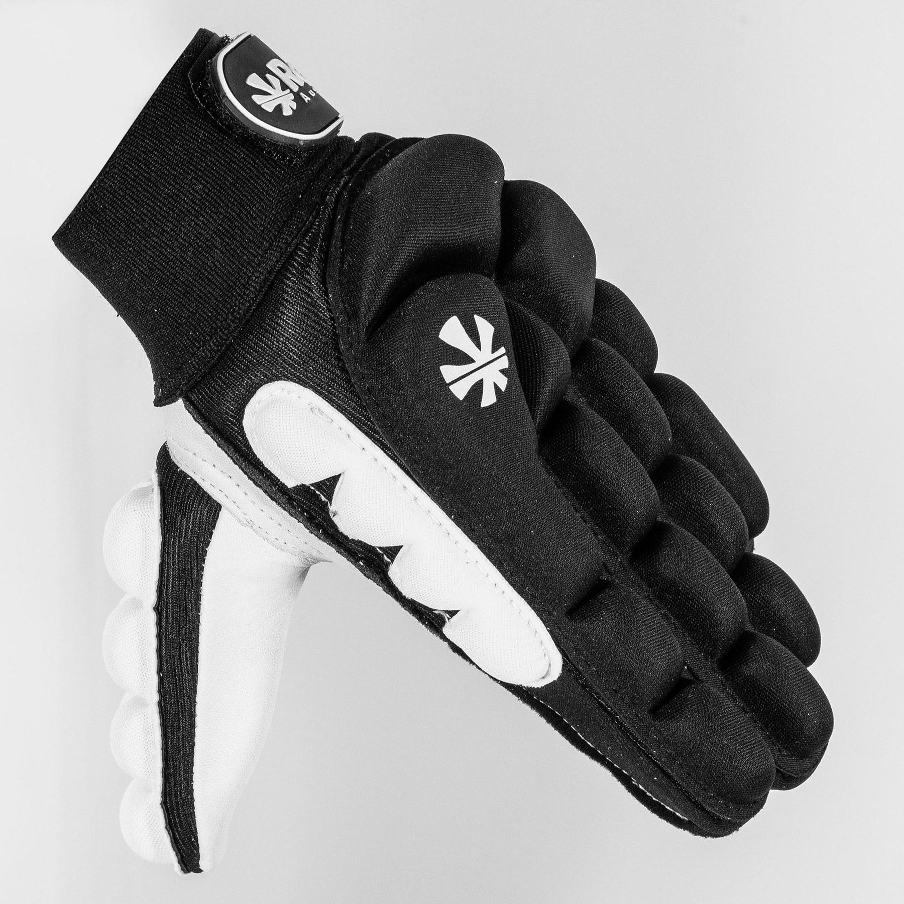 product/r/e/reece-australia_853005-8000_black_10.jpg
