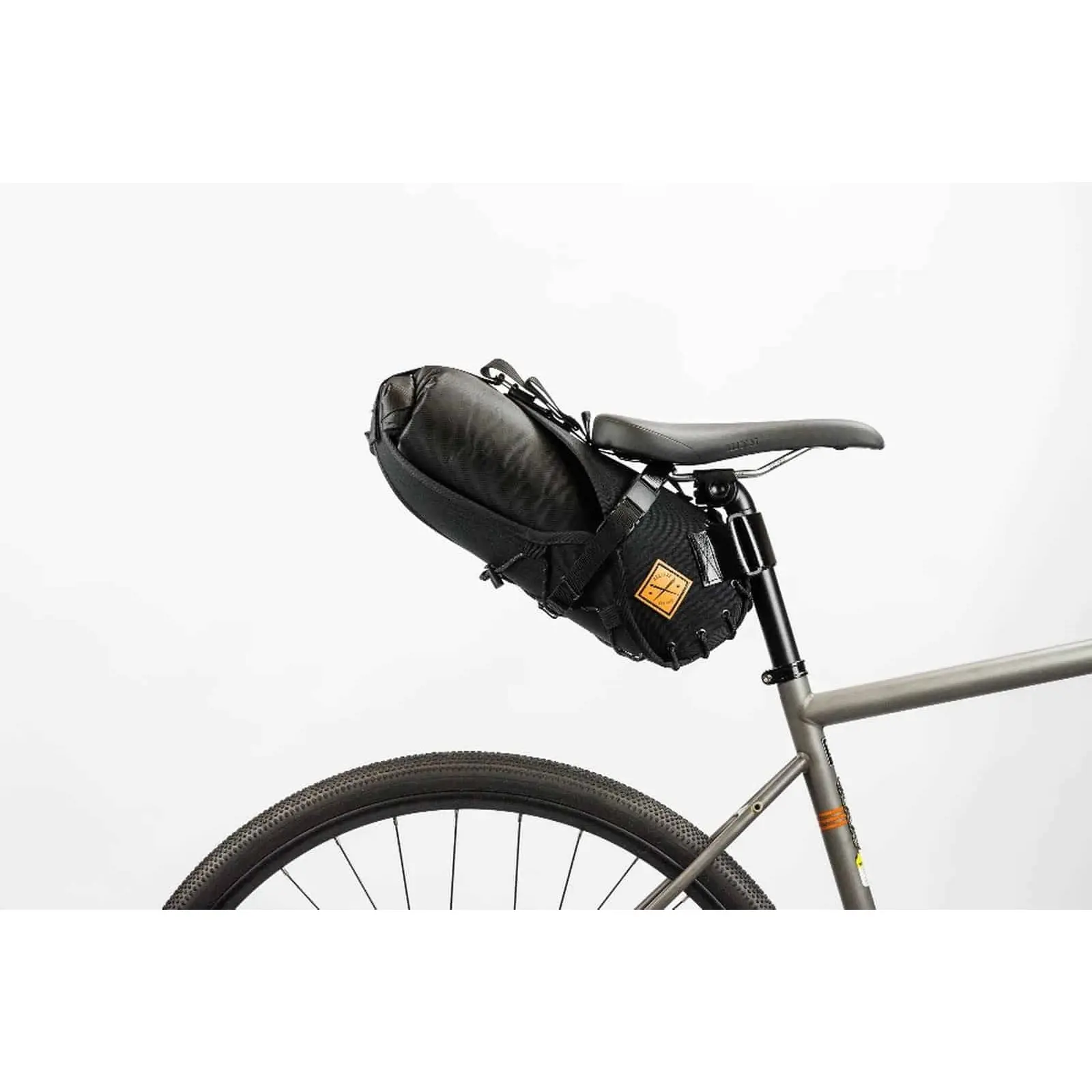 Fahrradsatteltasche + wasserdichte Tasche Restrap 8 L