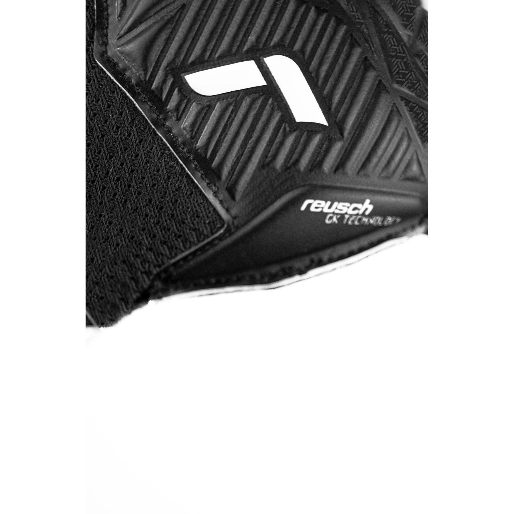 product/r/e/reusch_5472715_7700_3.jpg