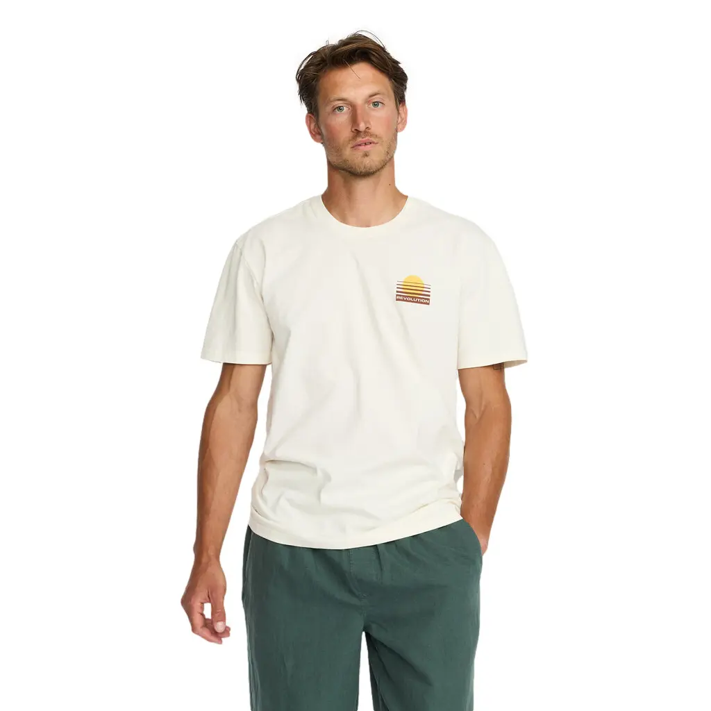 T-shirt Revolution