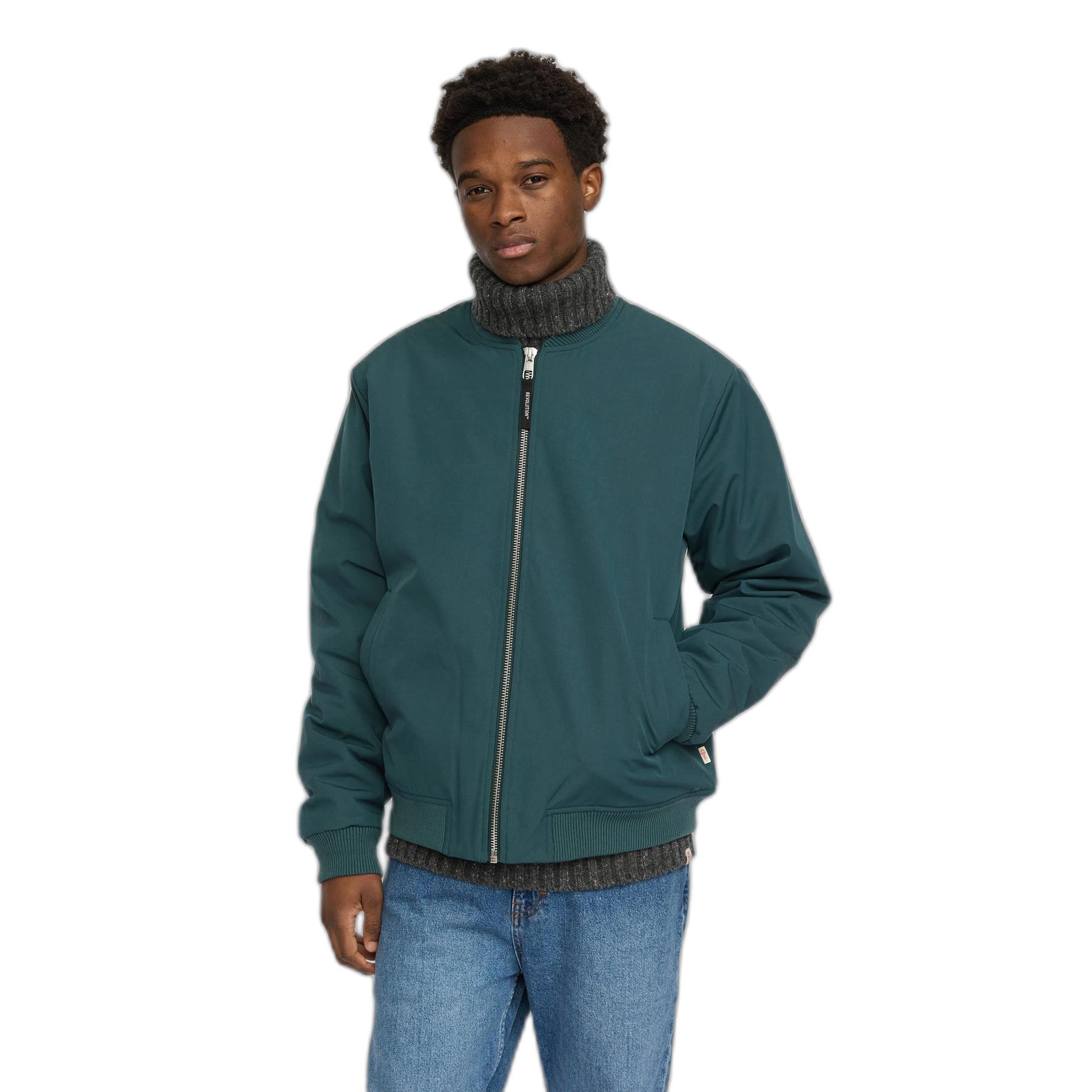 5710864062452 - Bomber Revolution 5710864062452 - Bomber Revolution