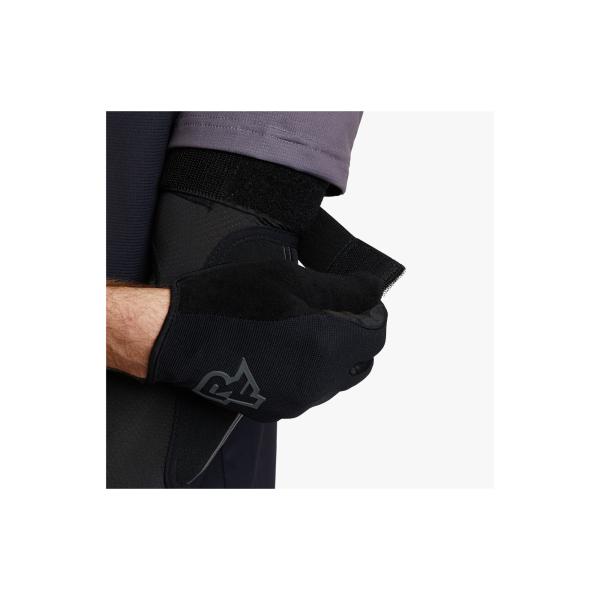Velo Store - UK Elbow pads Race Face indy stealth 2022 | Extra 10% off with Subscription, Postage £16.79 to UK Fedex.