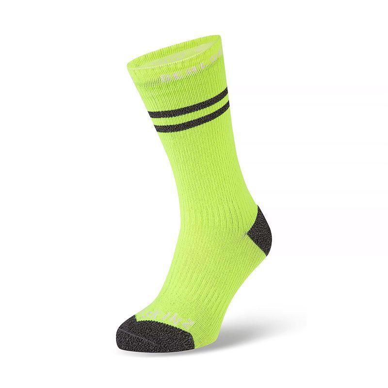 Velo Store - UK SealSkinz Football Socks Sealskinz Scoulton | Extra 10% off with Subscription, Postage £16.79 to UK Fedex.