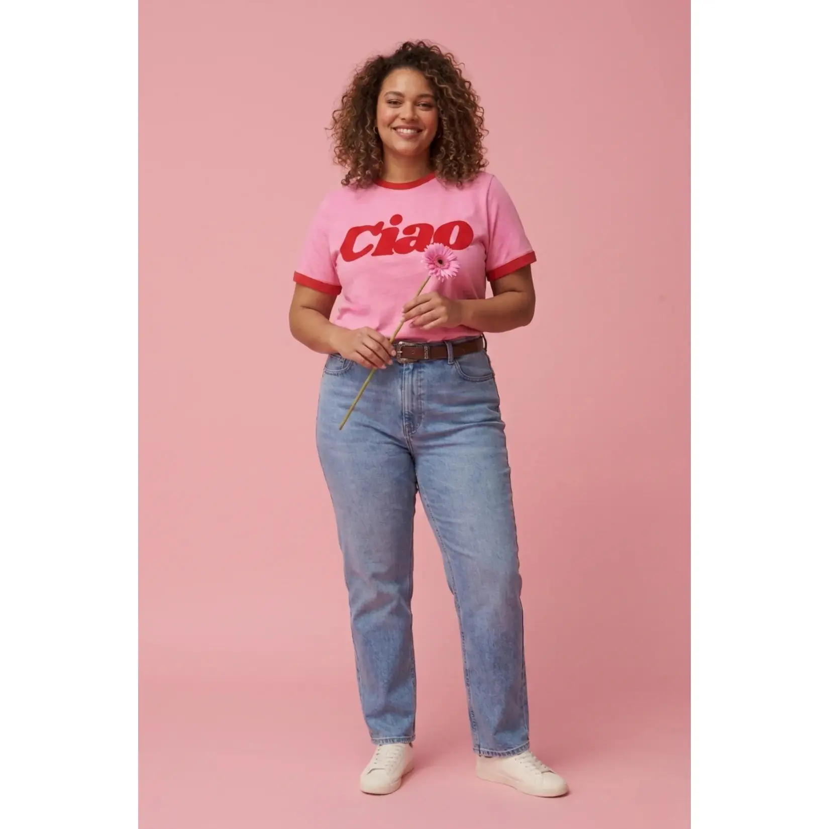 She Is Sunday Women's Rose T-Shirt Ciao