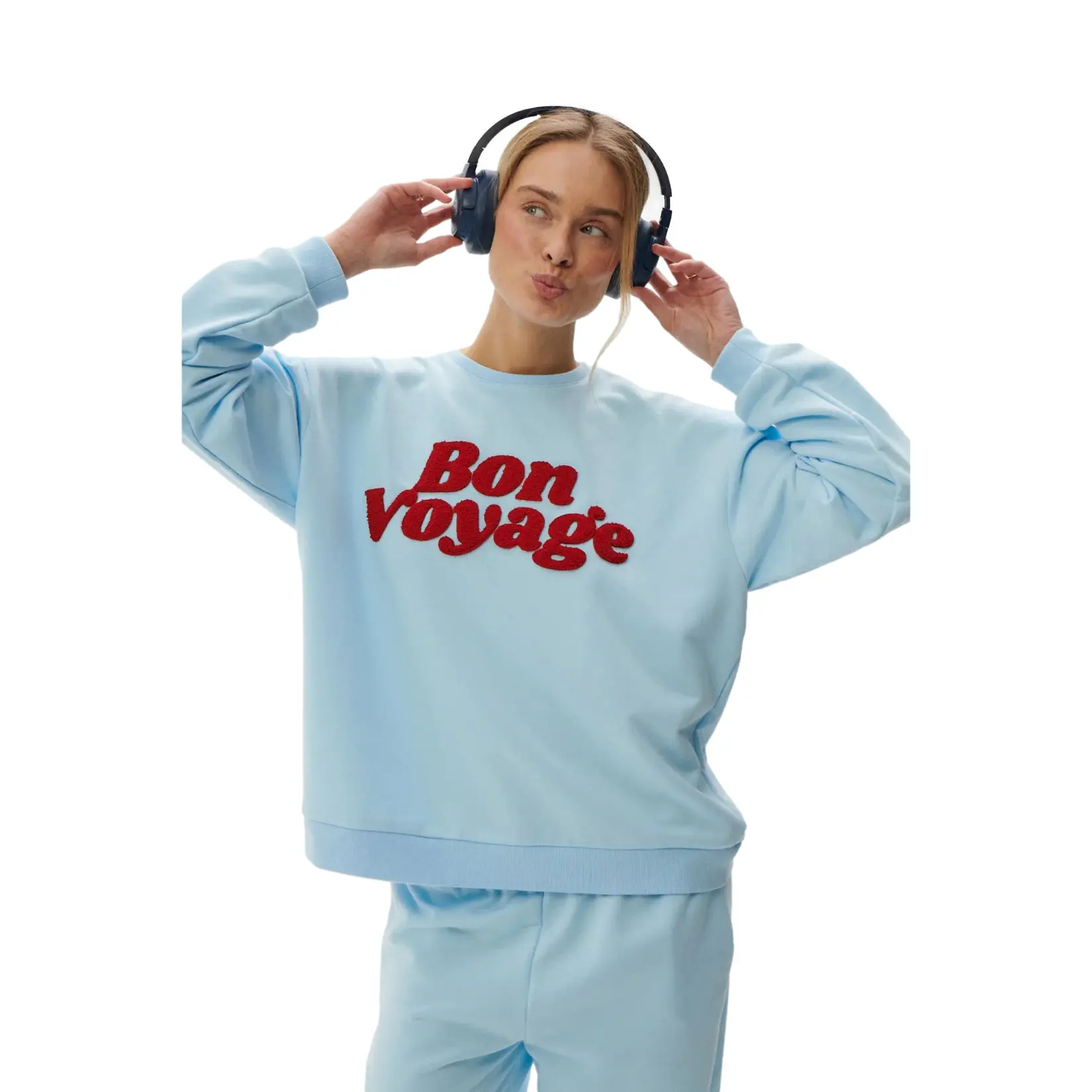Image of Sweatshirt Bon Voyage Damen She is Sunday