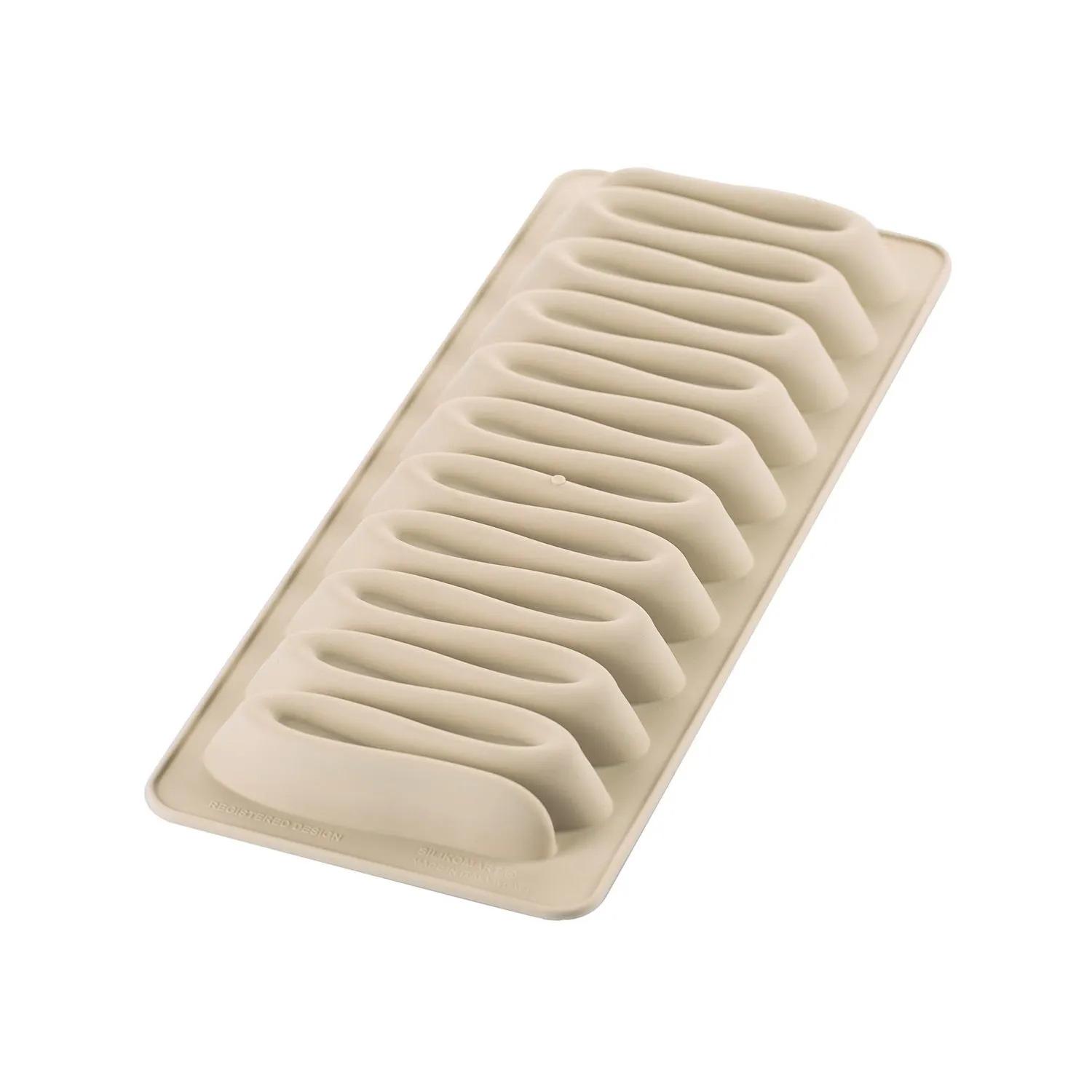 8051085313952 - Rechteckige Form mit dekorativer Silikonmatte Tarte Nouvelle Vague