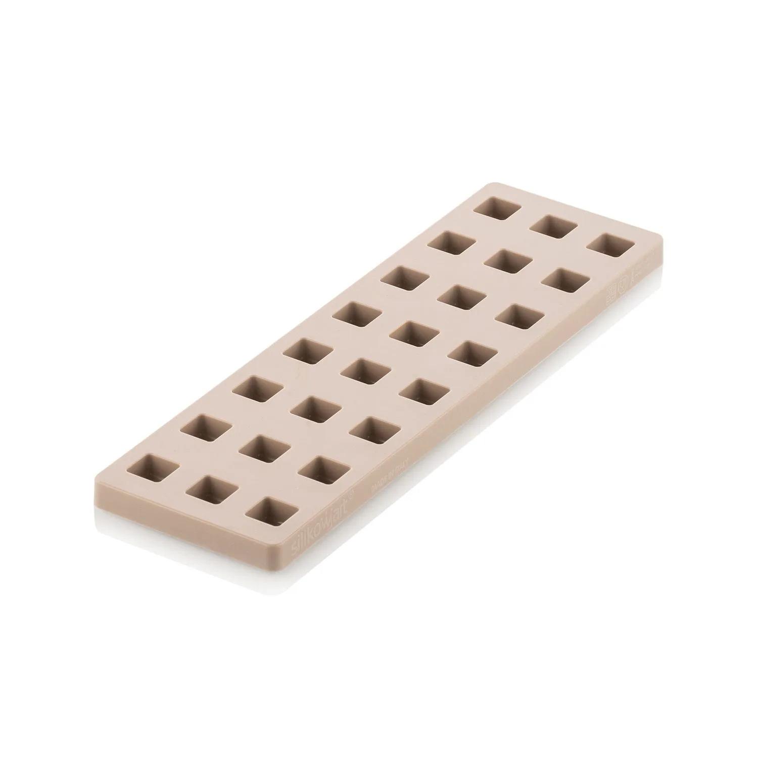 8051085335855 - Tritan-Silikonform Quadro 01