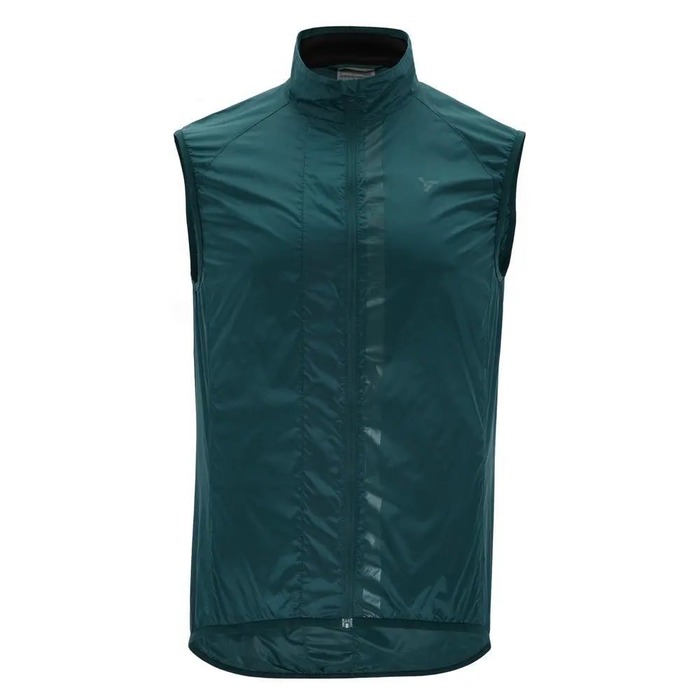 Velo Store - UK Waterproof vest Silvini Garcio | Extra 10% off with Subscription, Postage £16.79 to UK Fedex.