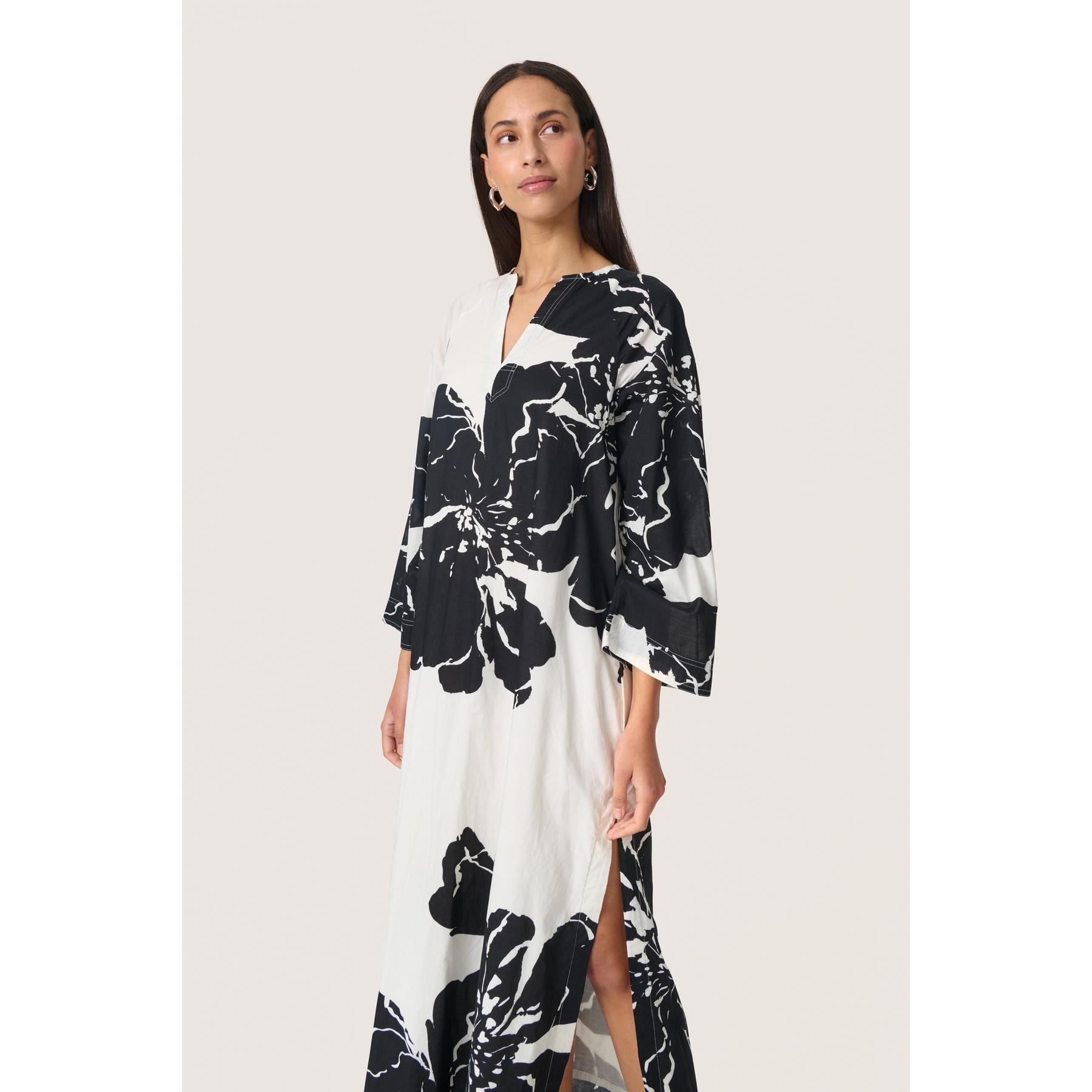 product/s/o/soaked-in-luxury_30408250-303723_2.jpg