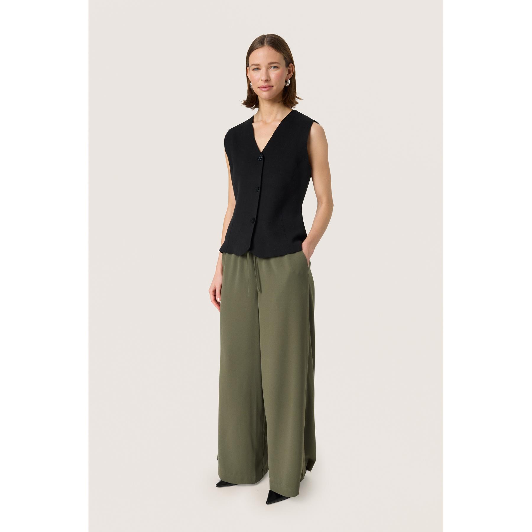 product/s/o/soaked-in-luxury_30408448-190511_3.jpg