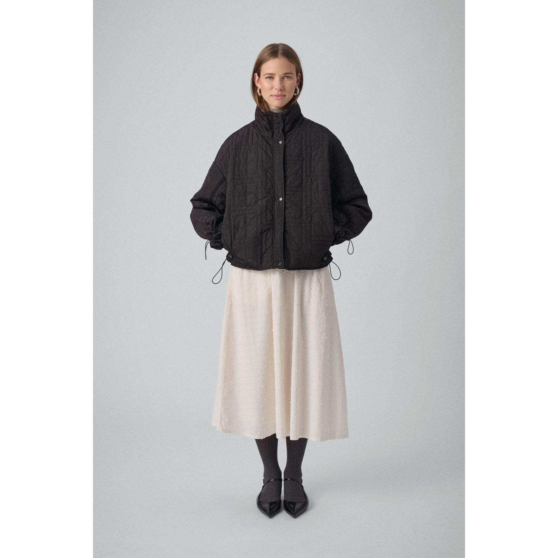 product/s/o/soaked-in-luxury_30408478-111001_9.jpg