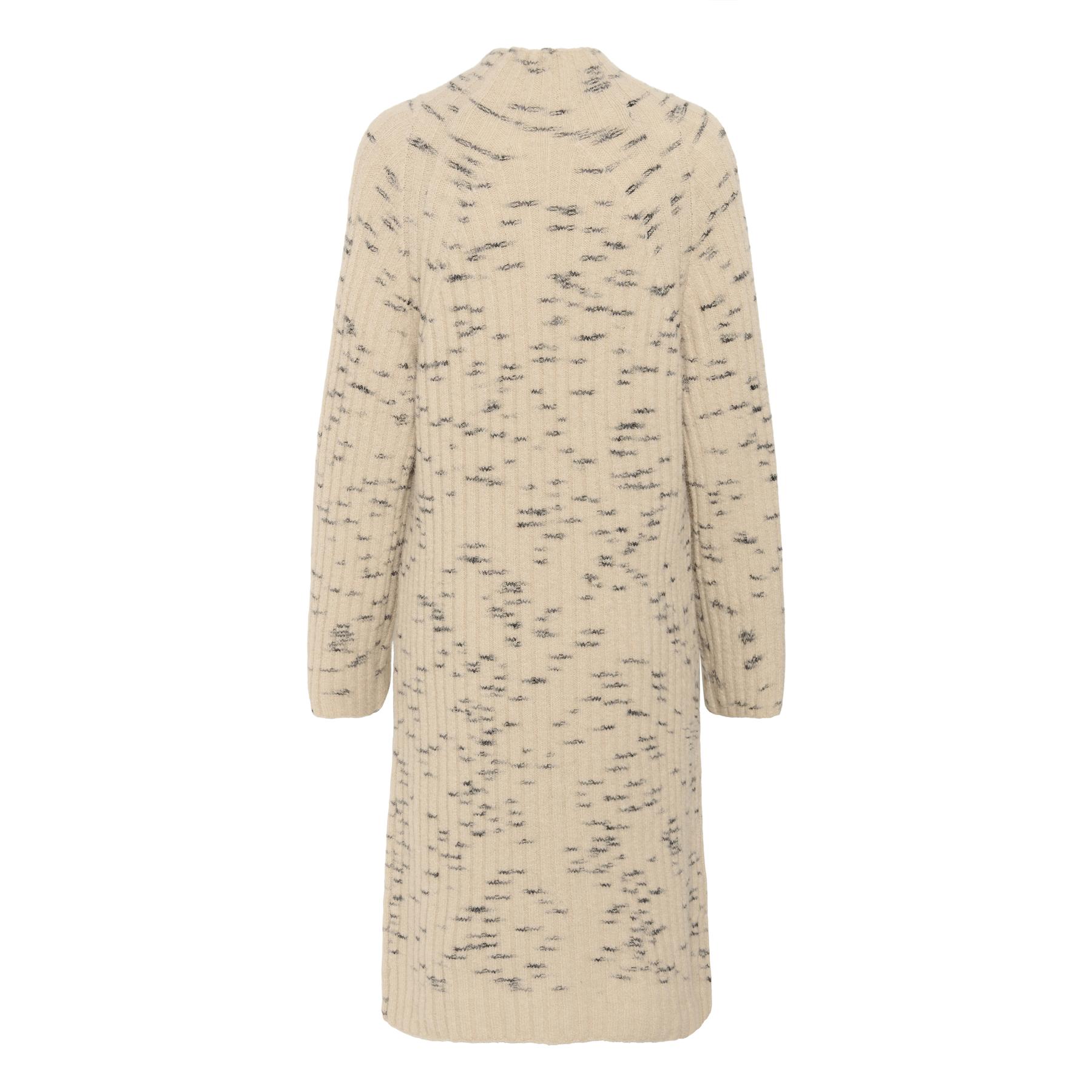 product/s/o/soaked-in-luxury_30408553-151308_1.jpg
