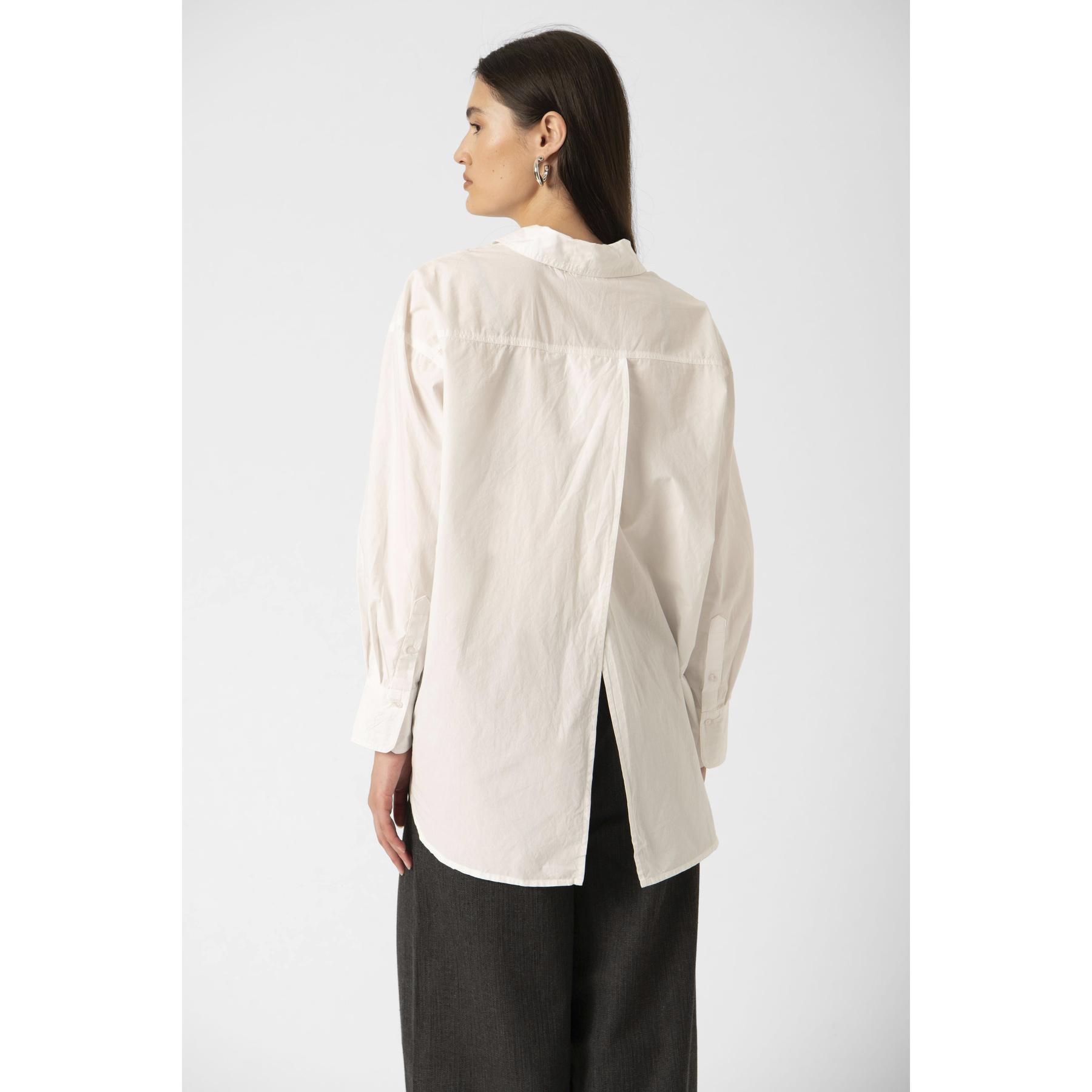 product/s/o/soaked-in-luxury_30408659-111001_1.jpg