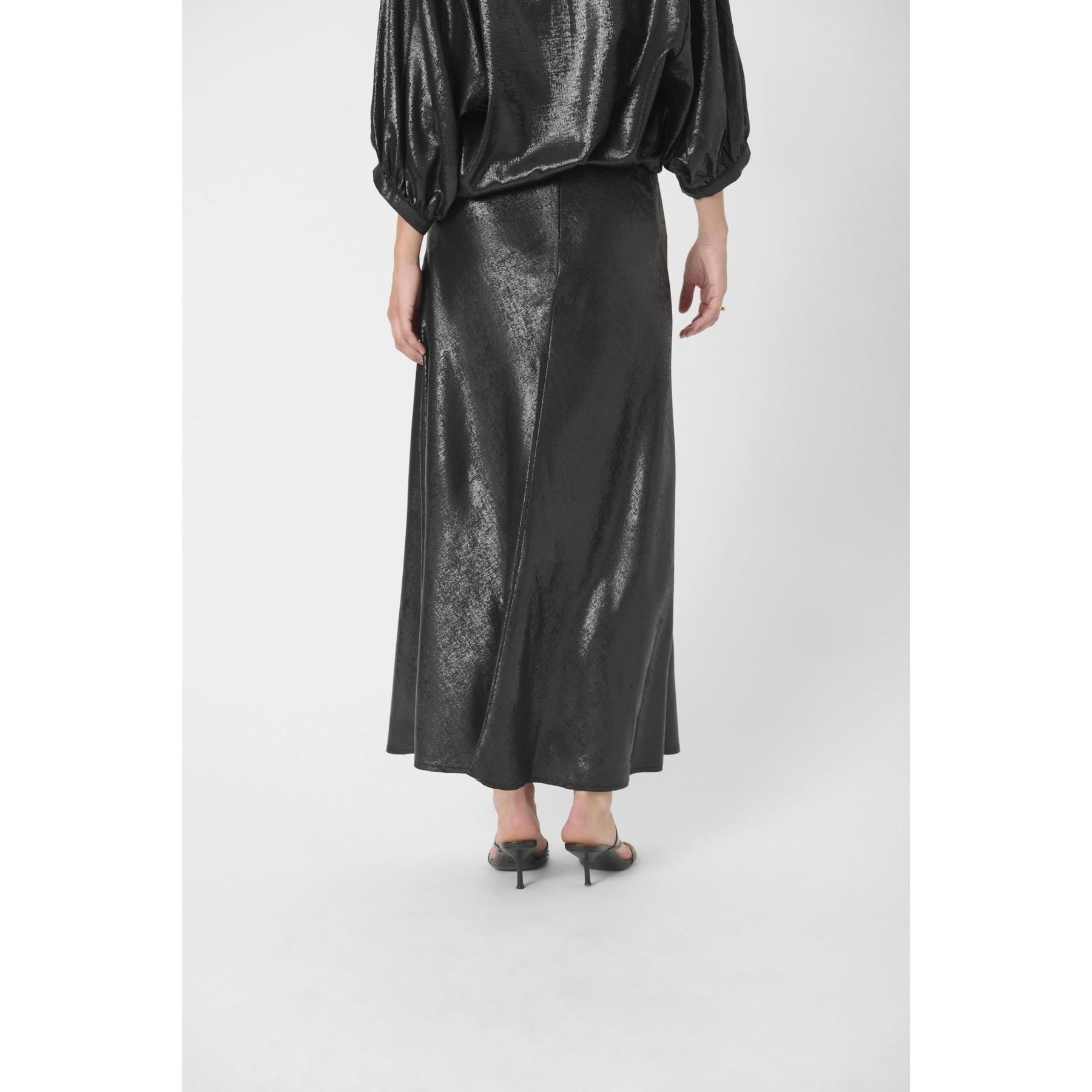 product/s/o/soaked-in-luxury_30408745-194008_2.jpg
