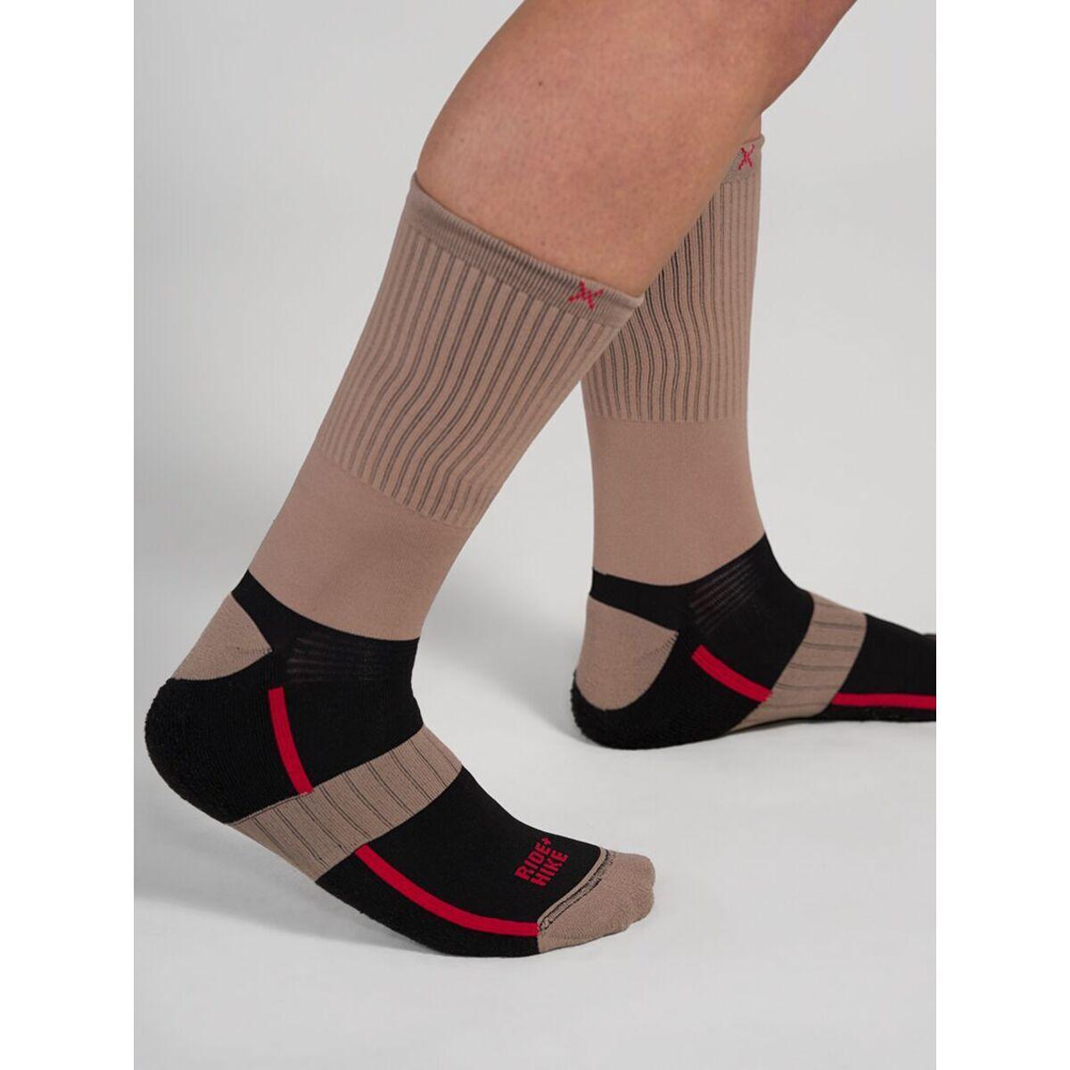 Velo Store - UK Football Socks Spiuk All Terrain | Extra 10% off with Subscription, Postage £16.79 to UK Fedex.