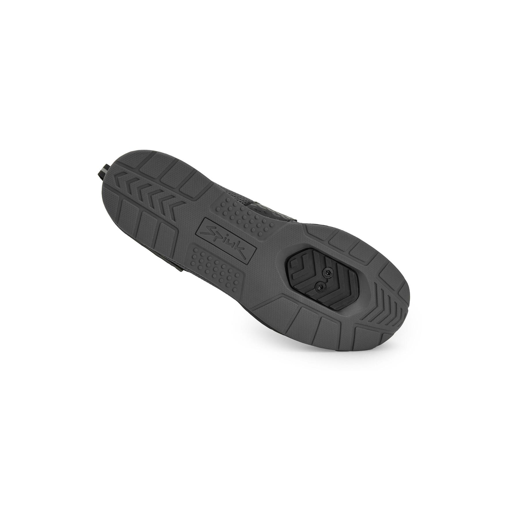 Scarpe Ciclismo Spiuk Motiv Indoor: La Tua Motivazione in Ogni Pedalata