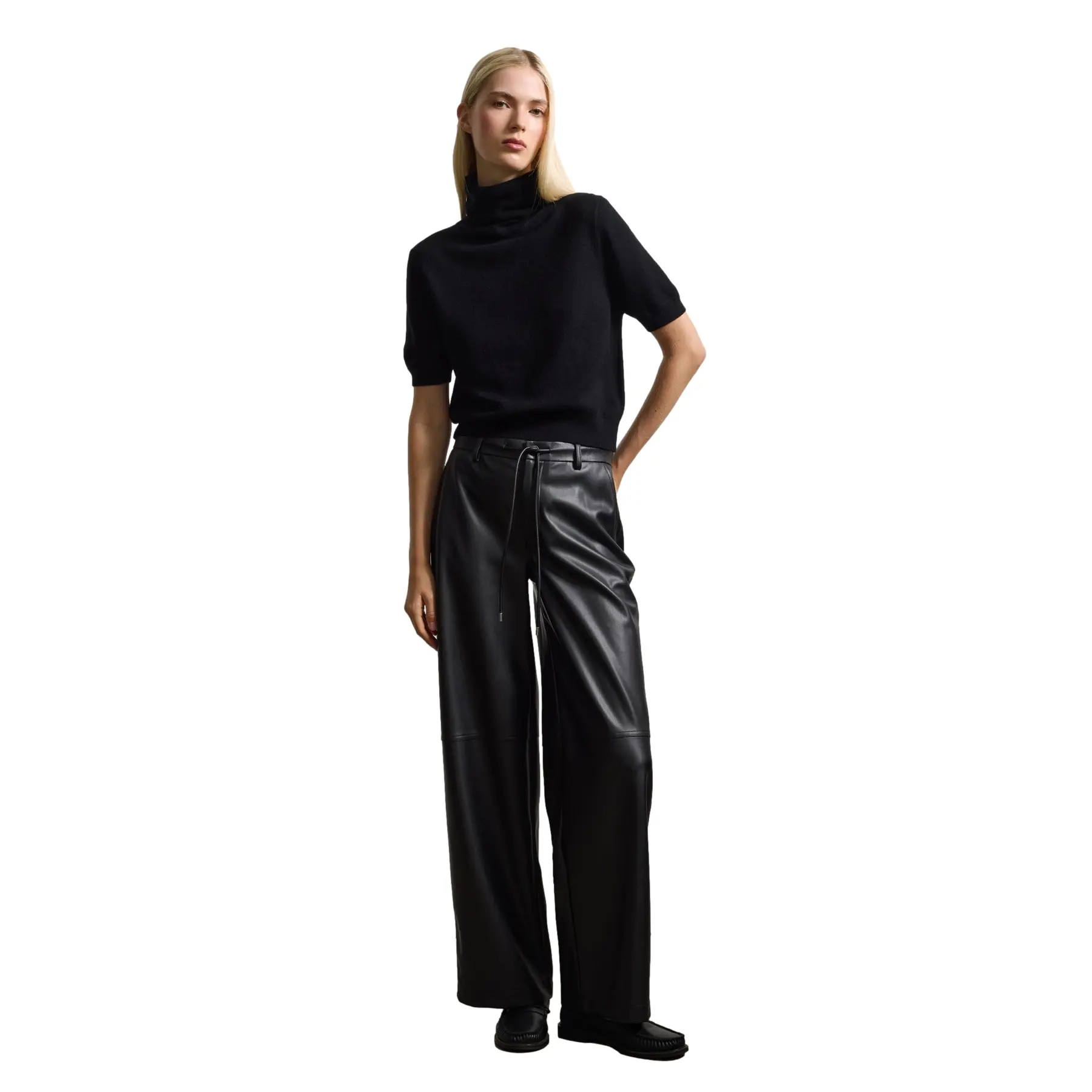Stefanel Women's Noir Palazzo Trousers For Regular Fit