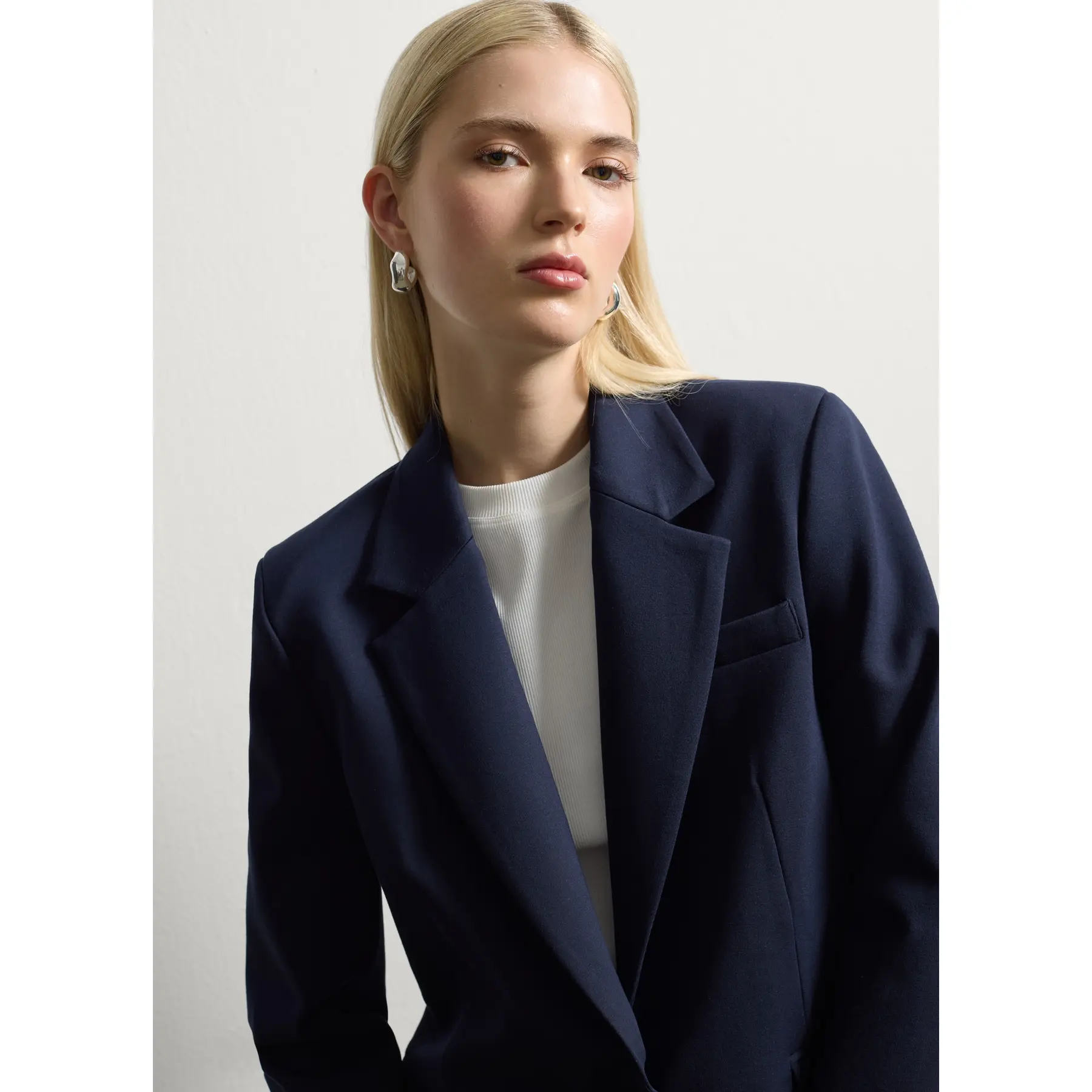 Stefanel Women's Bleu Stretch Fabric Blazer For Regular Fit