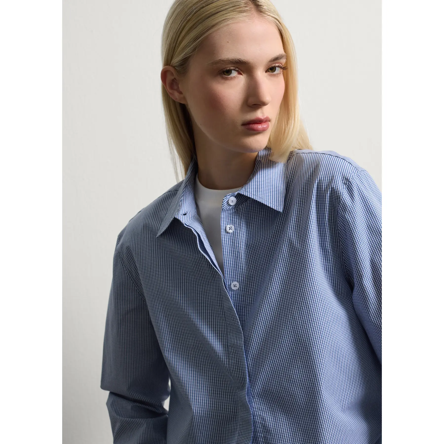 Camicia in puro cotone taglio classico donna