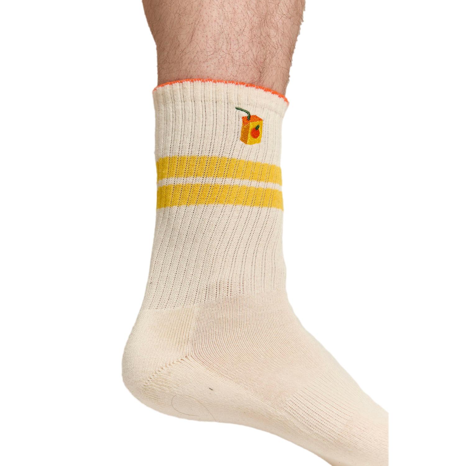 9505826381841 - Socken Juice box