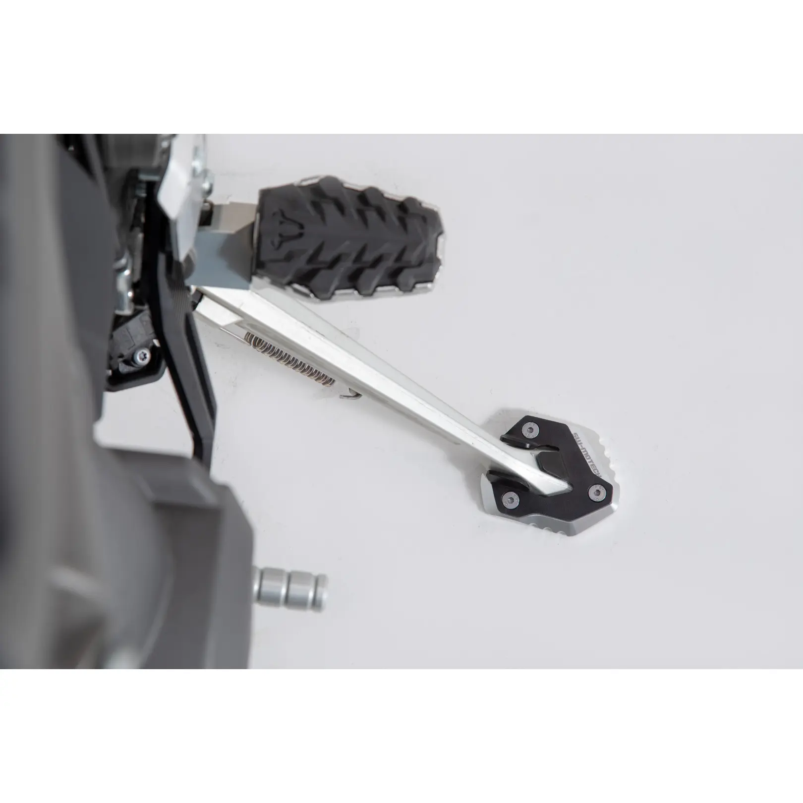 Fußverlängerung für den Motorrad-Seitenständer SW-Motech Modéles Triumph Tiger 800 XC/XR (18-).