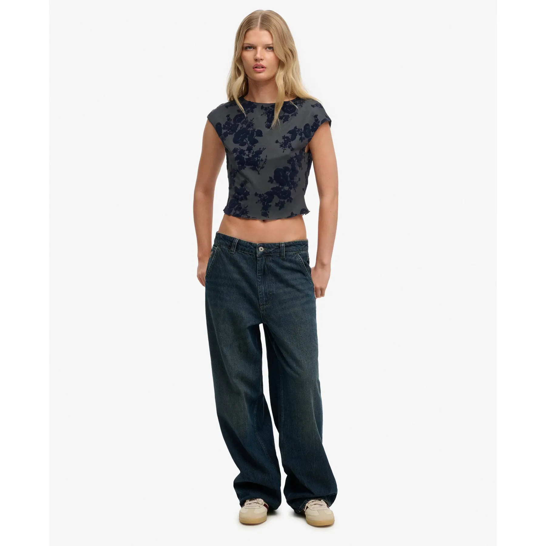 Image of Damen T-Shirt aus geprägtem Stoff Superdry