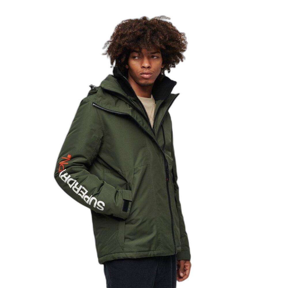 5059726822453 - - Yachter - Windjacke in dunklem Moosgrün mit Kapuze