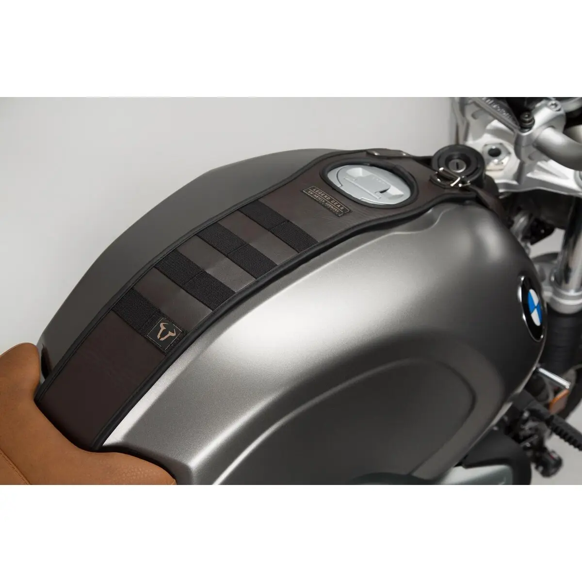 Reserveradgurt SW-Motech Legend Gear SLA BMW R nineT (14-)/ GS/ Race/ Pure/Scrambler (16-)