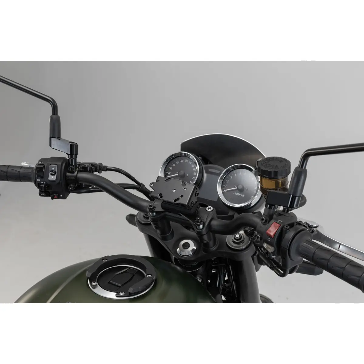 Motorrad-GPS-Halterung für das Cockpit SW-Motech Kawasaki Z900RS/ Cafe / SE (17-).