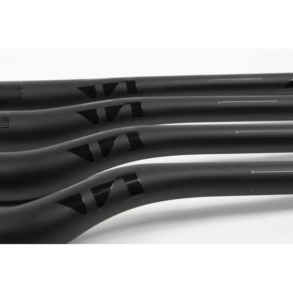 Velo Store - UK Carbon metal coat hanger Tag Metals T1 | Extra 10% off with Subscription, Postage £16.79 to UK Fedex.