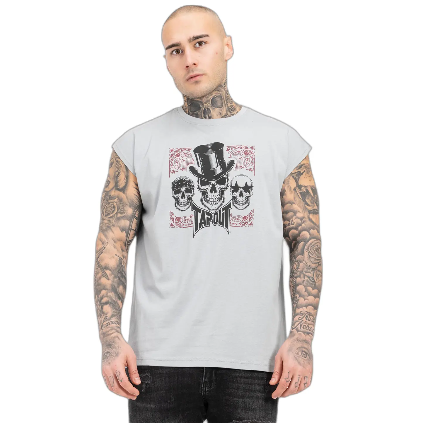 T-Shirt in regulärer Passform Tapout Skull Tank